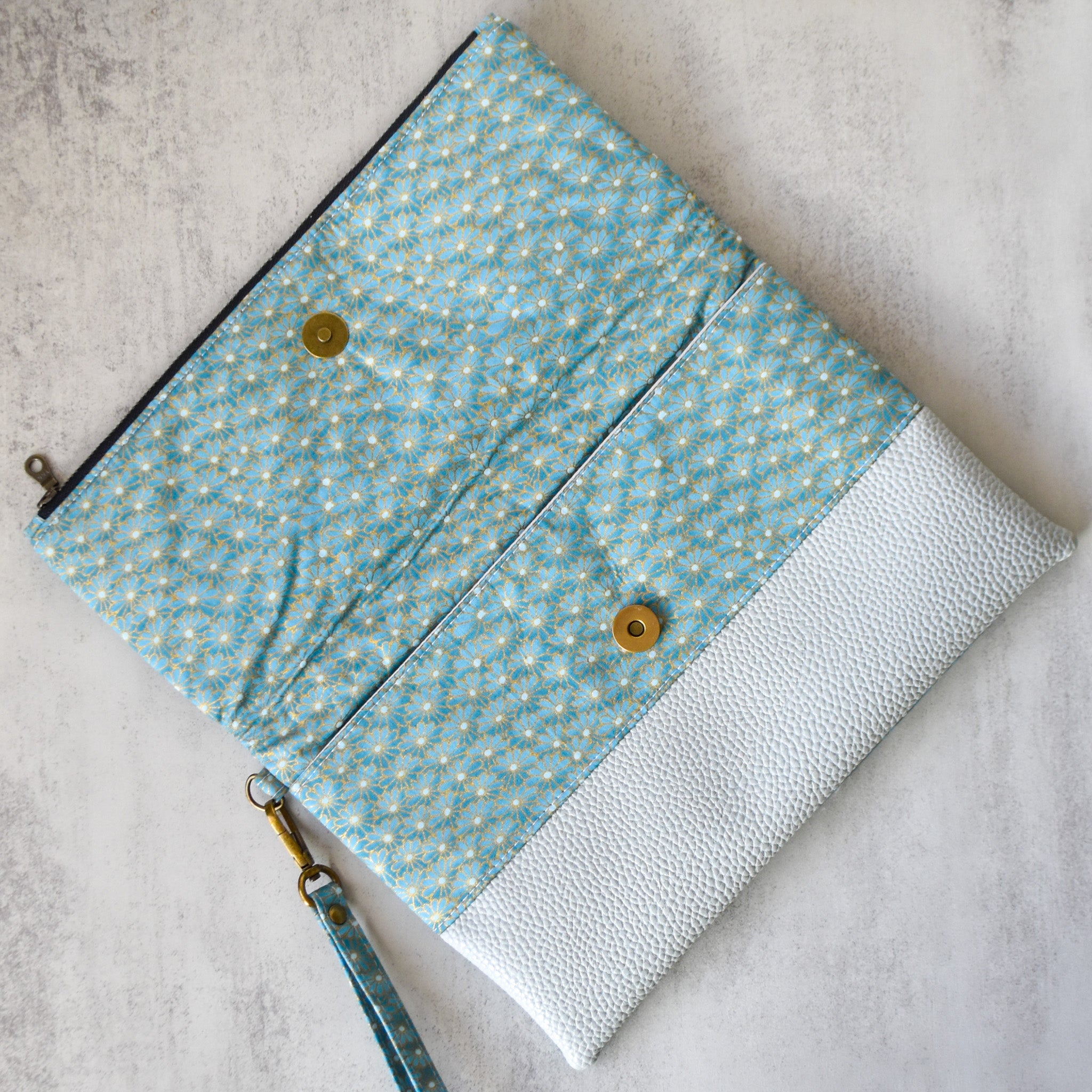 Bluish Delight Kalalau Wristlet Bag