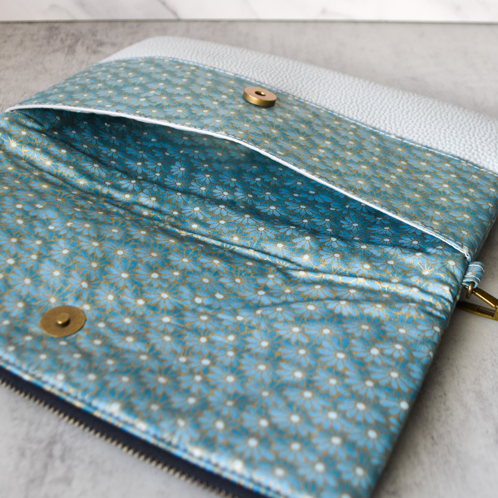 Bluish Delight Kalalau Wristlet Bag