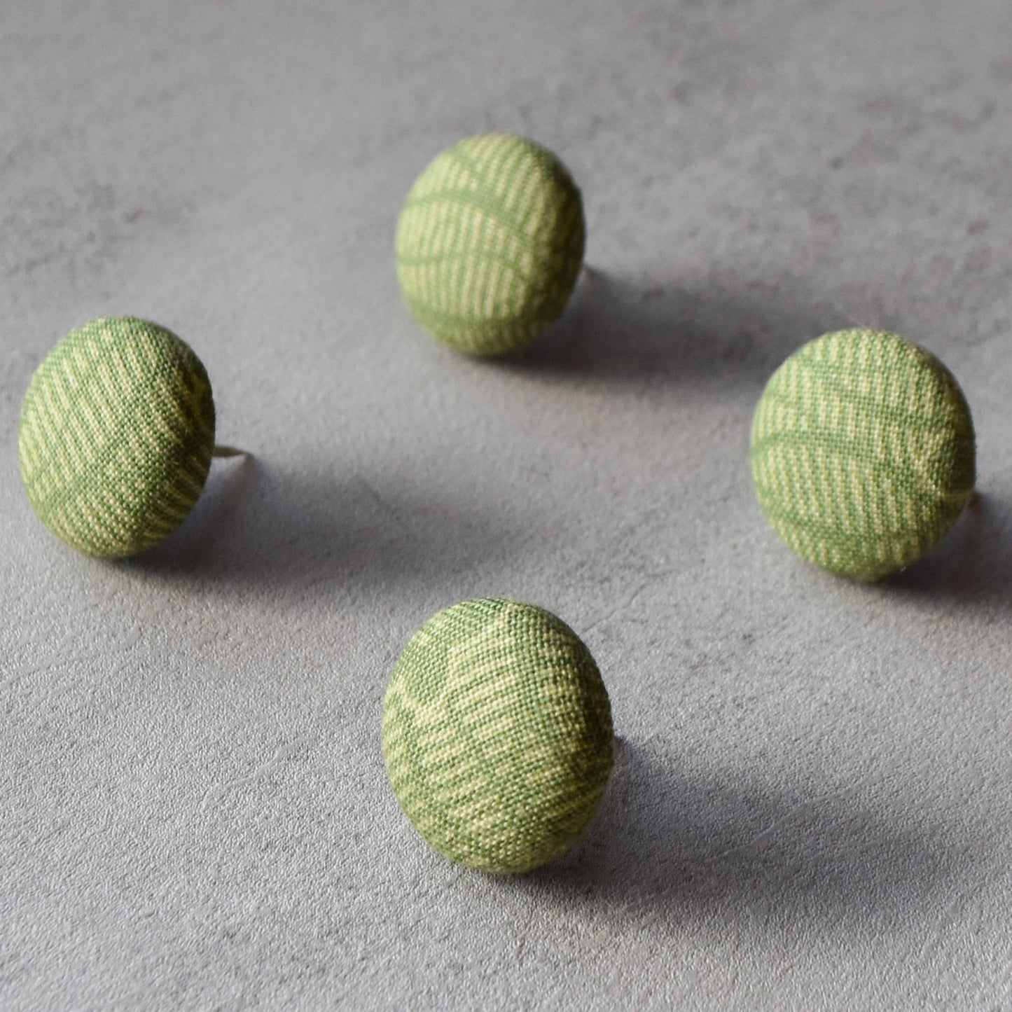 Midori Field Push Pins