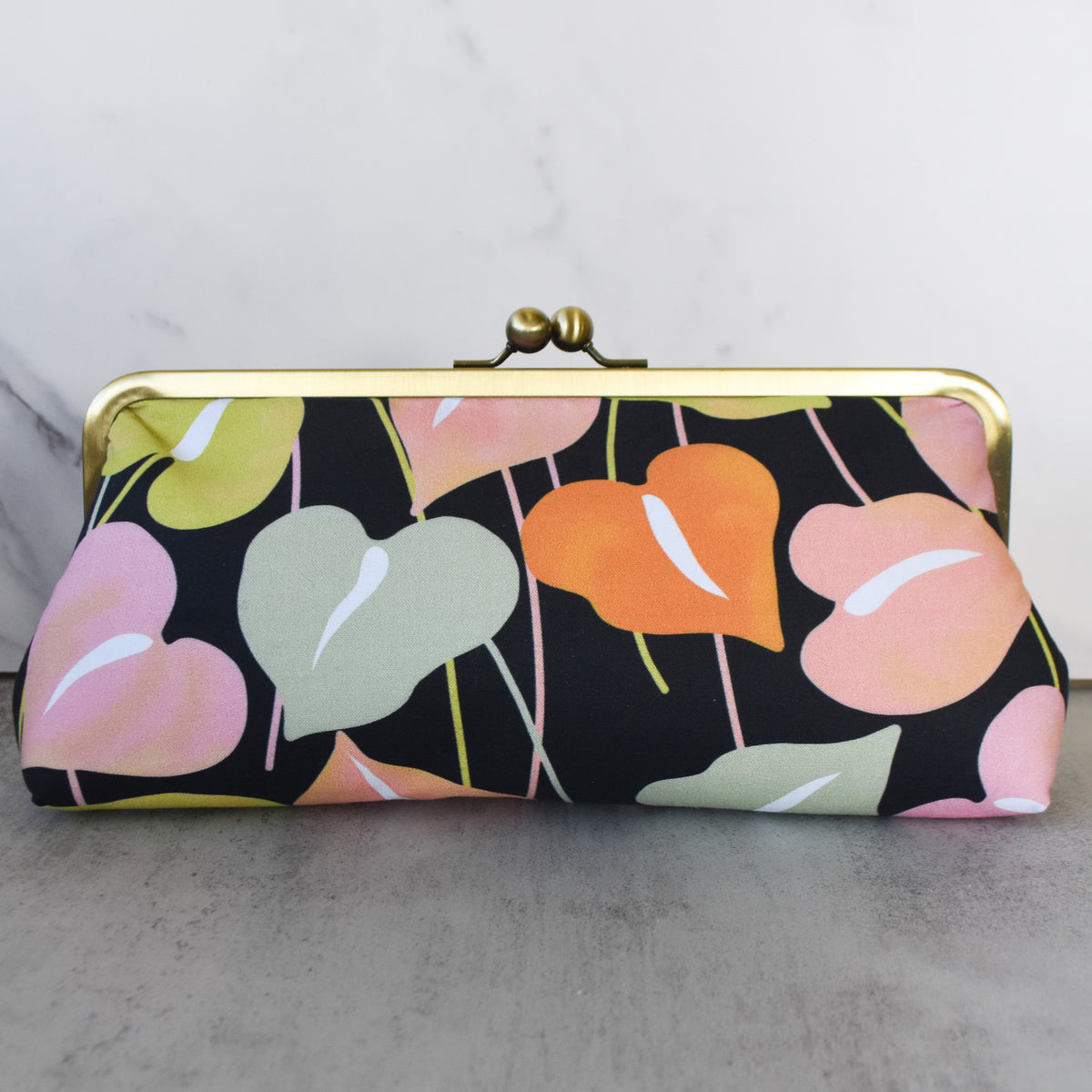 Midnight Anthurium 10" Metal Handle Clutch