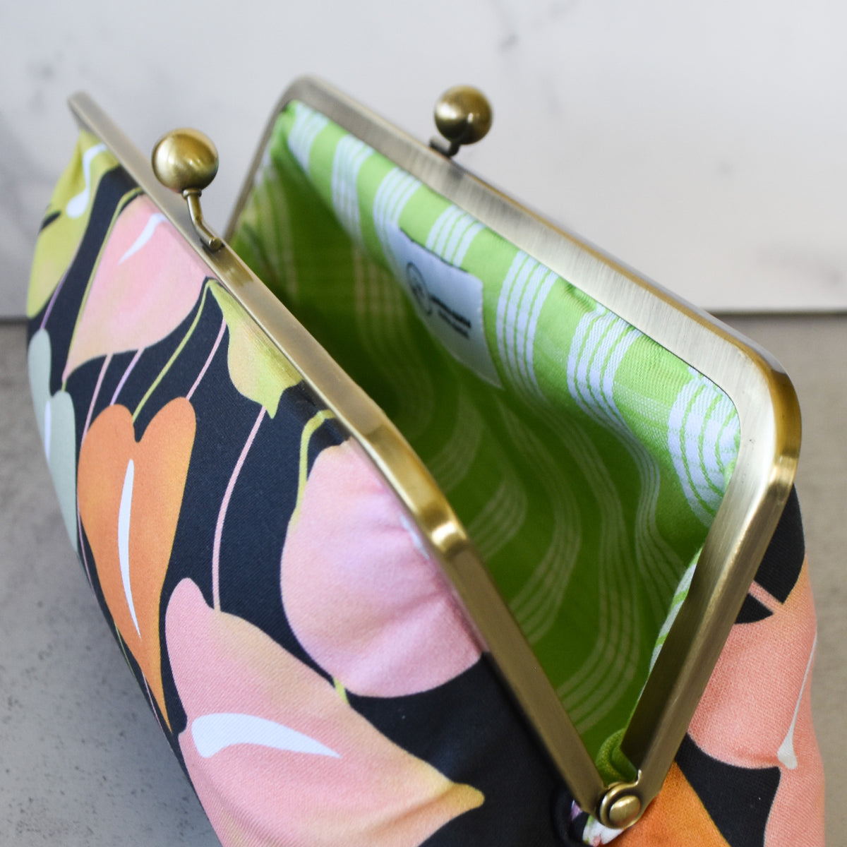 Midnight Anthurium 10" Metal Handle Clutch