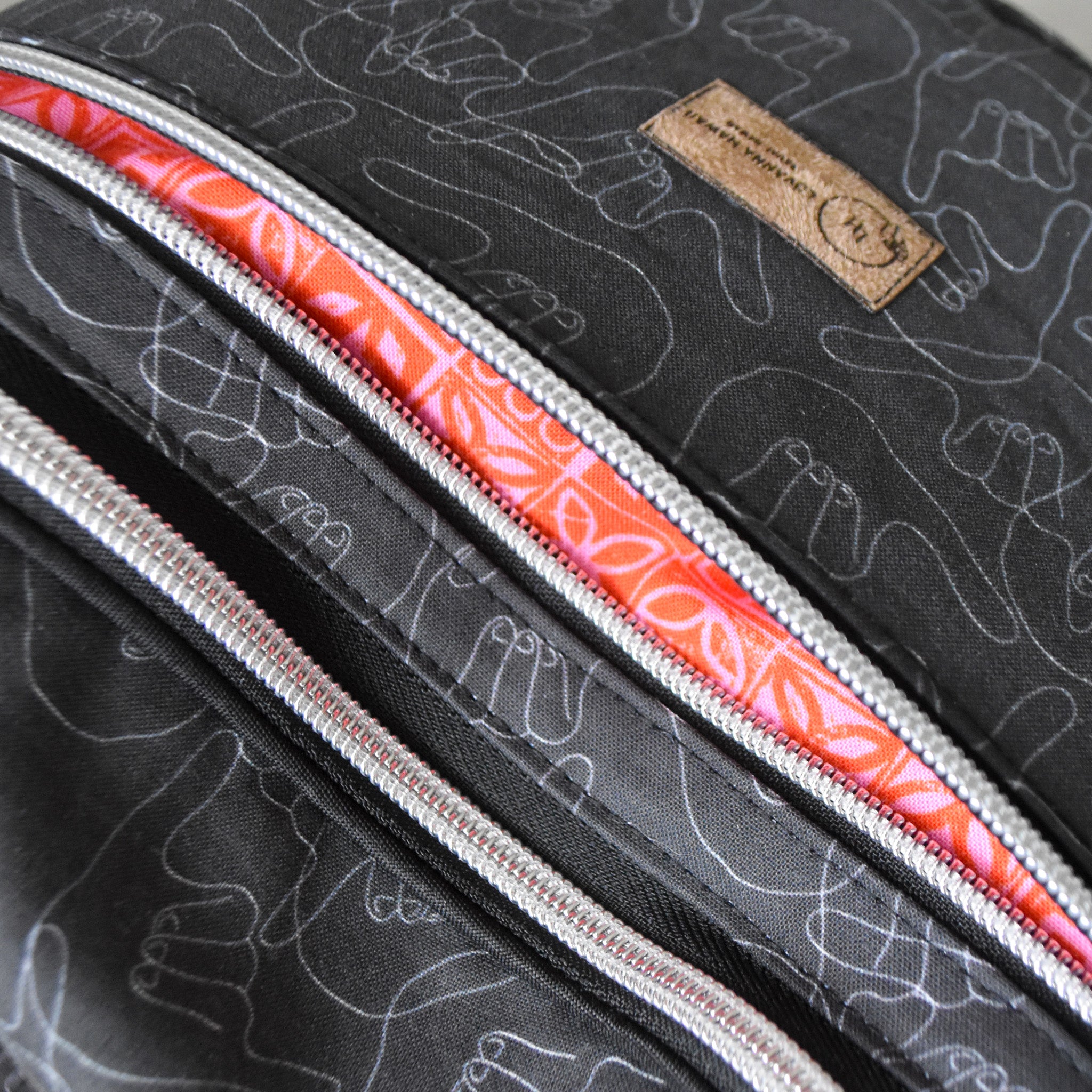 Howzit Tsuki Crossbody