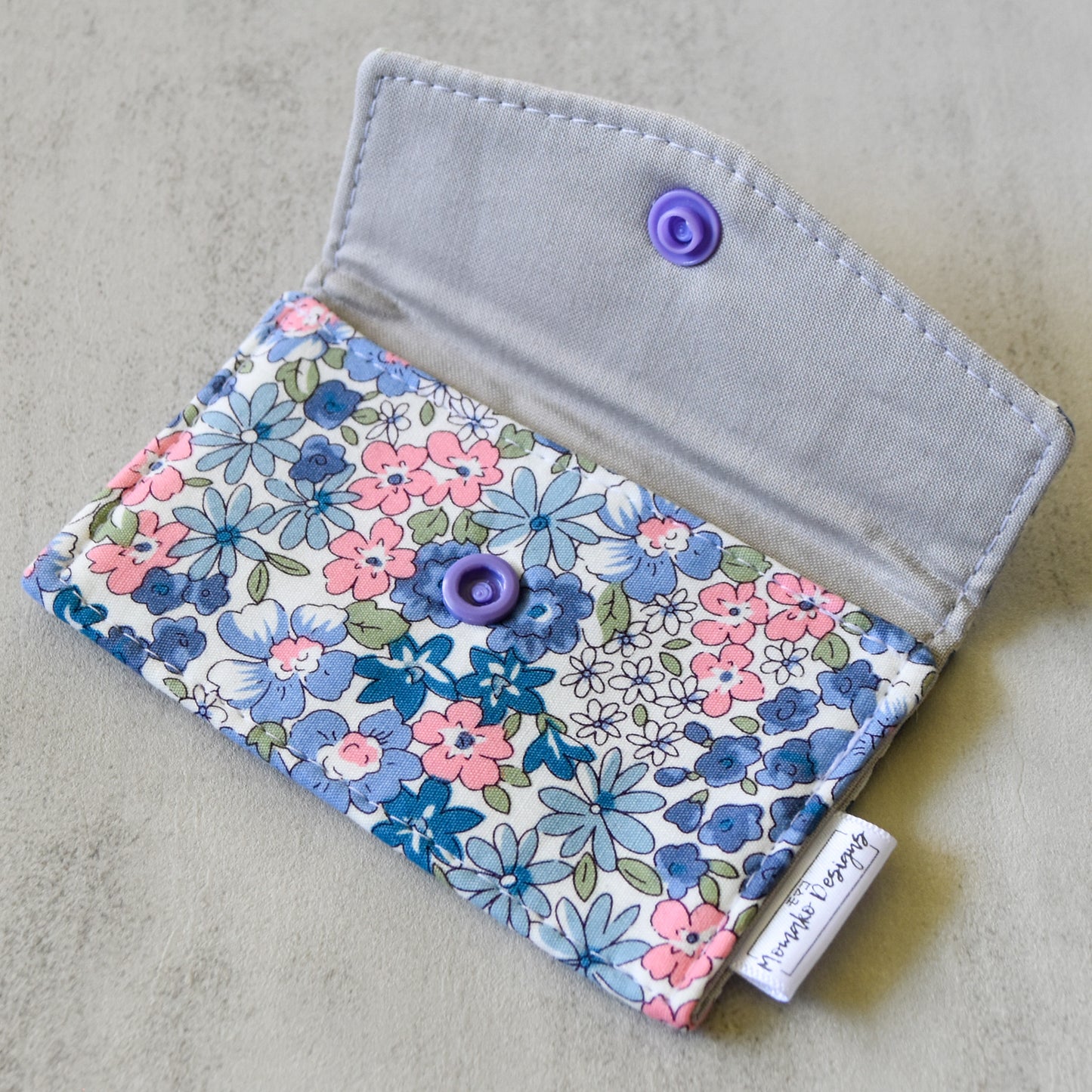 Knowledge Is Flower Card Holder