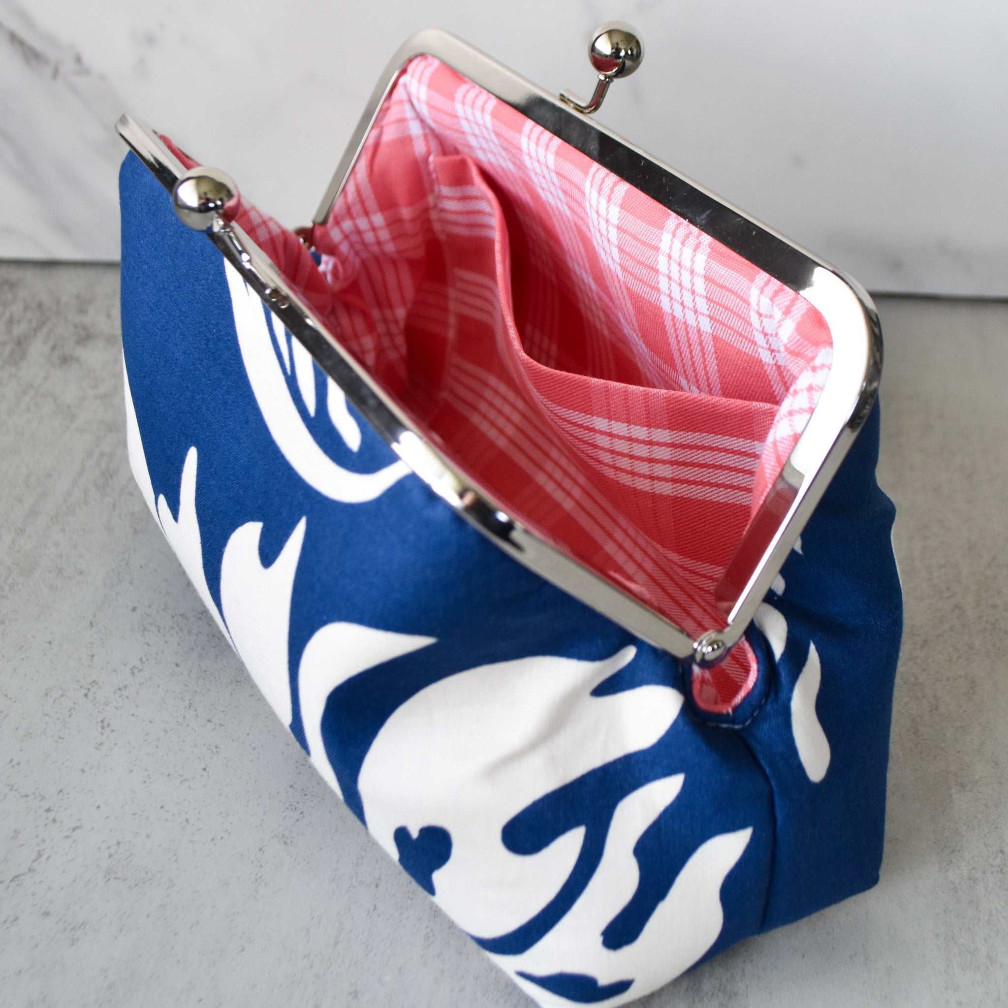 Blue Escape 8" Metal Handle Clutch
