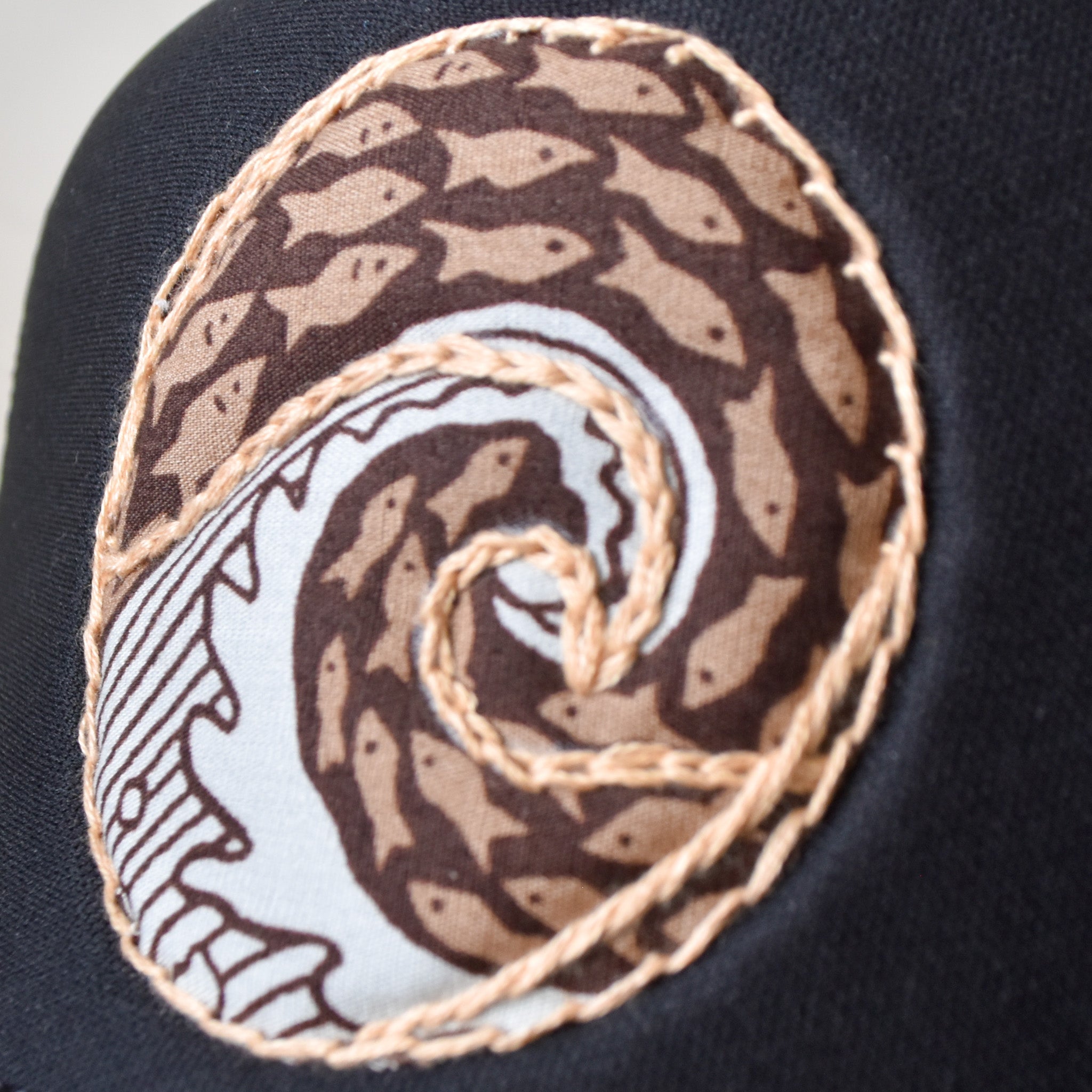 Wave Hat — Stay Fluid