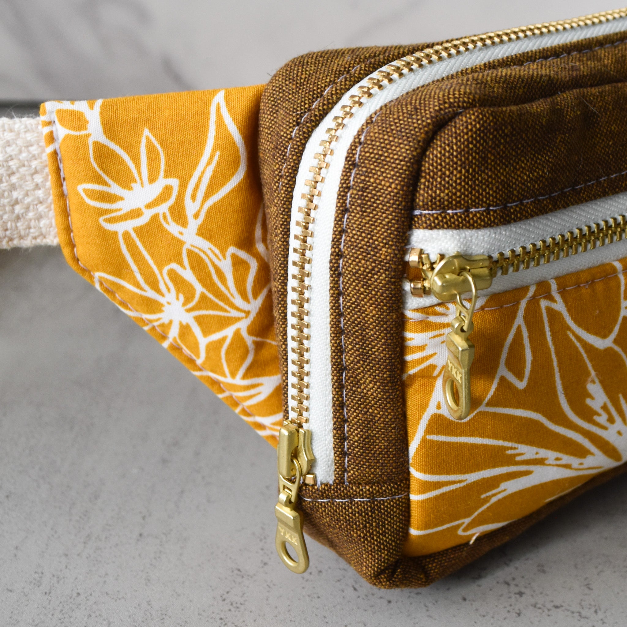 Break The Gold Kukui Fanny Pack