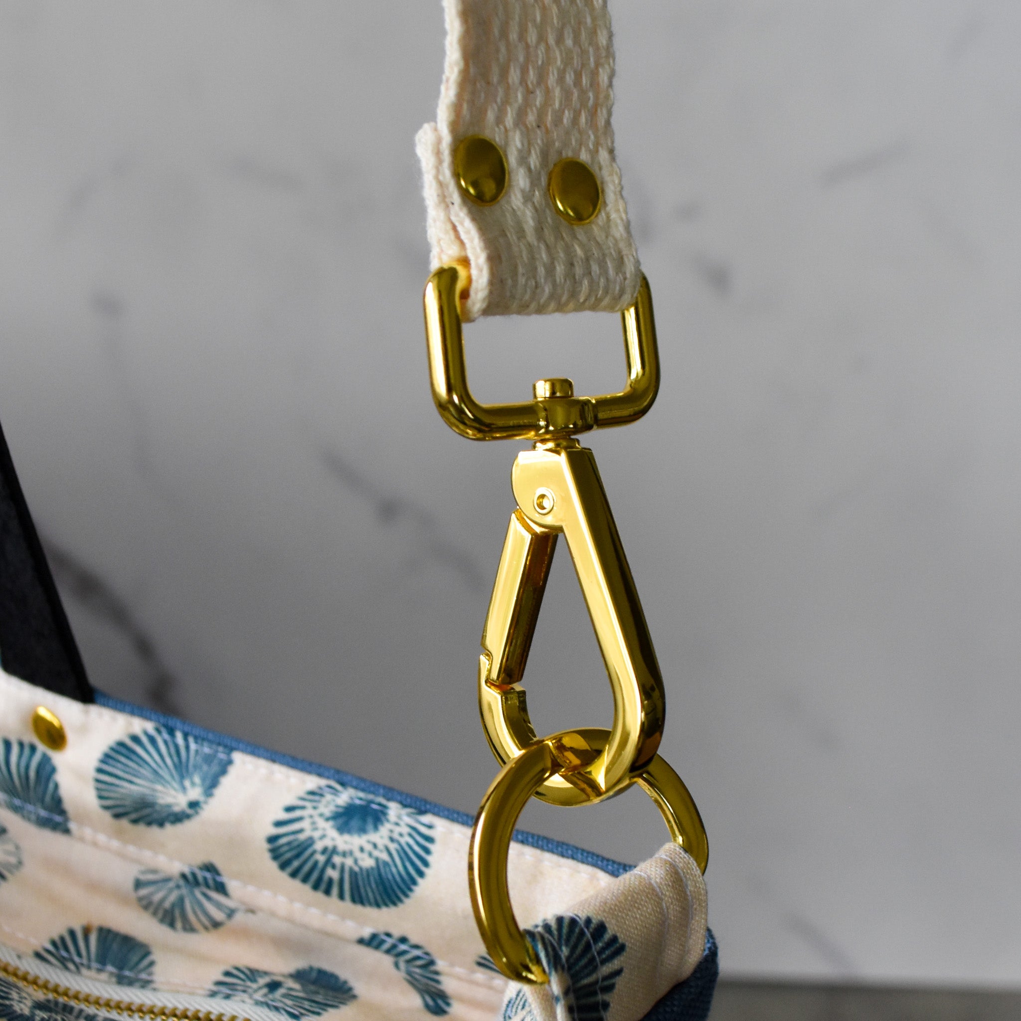 Shore Is Something Lumahai Tote