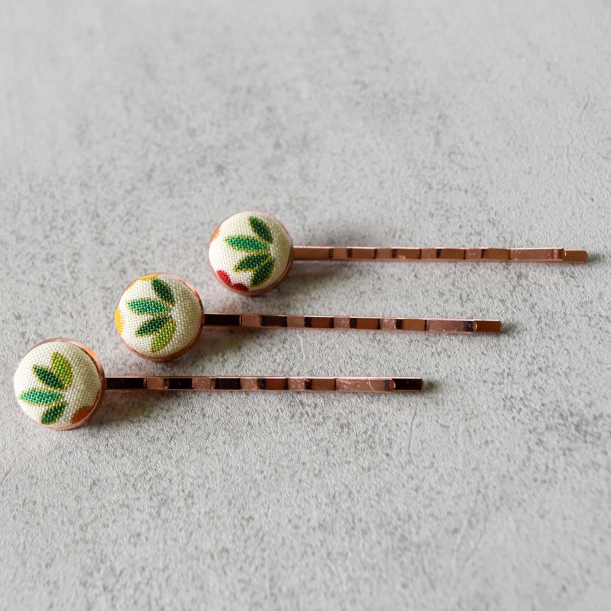 Creamsicle Cutie Bobby Pins