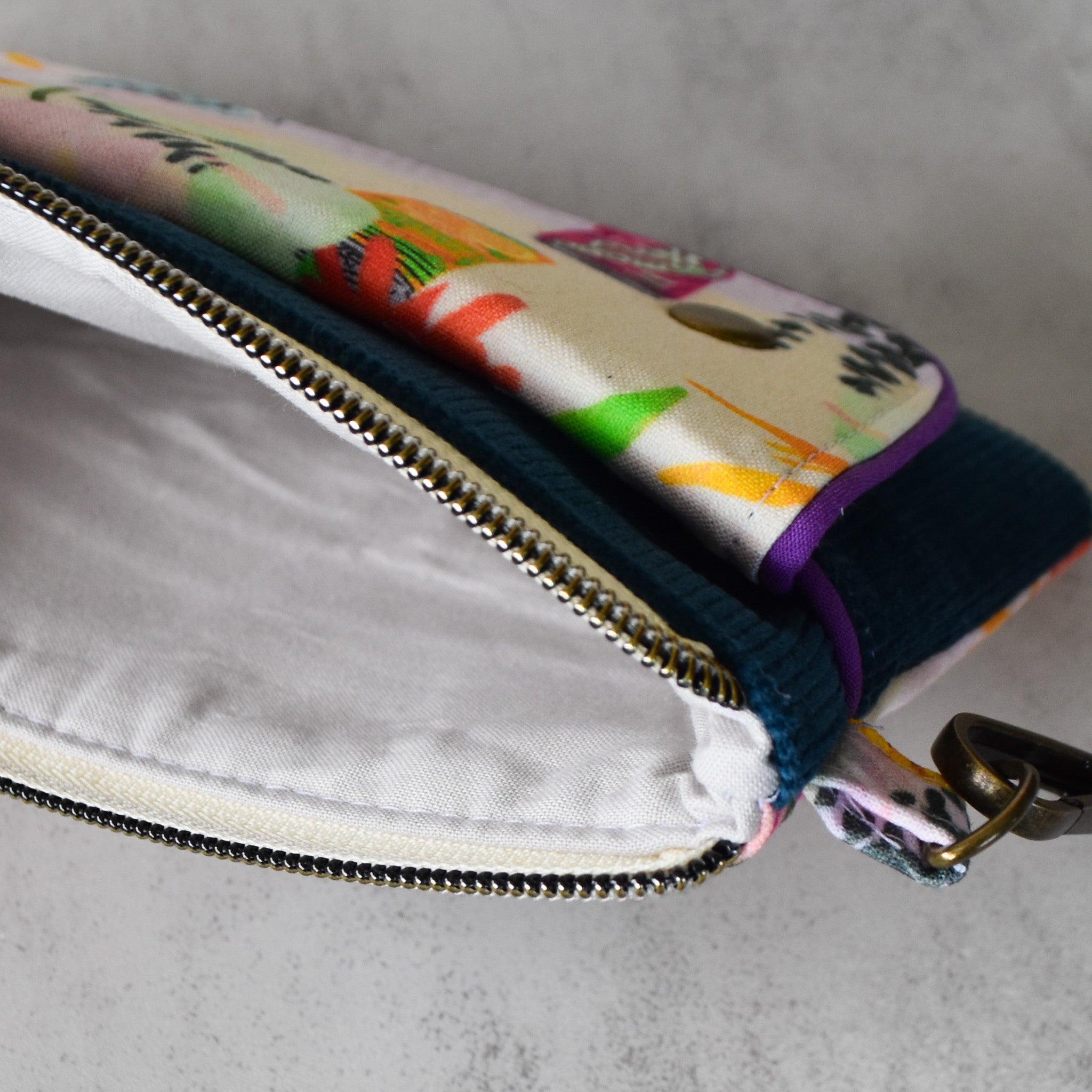 Sweet Nostalgia Kealia Clutch Wallet