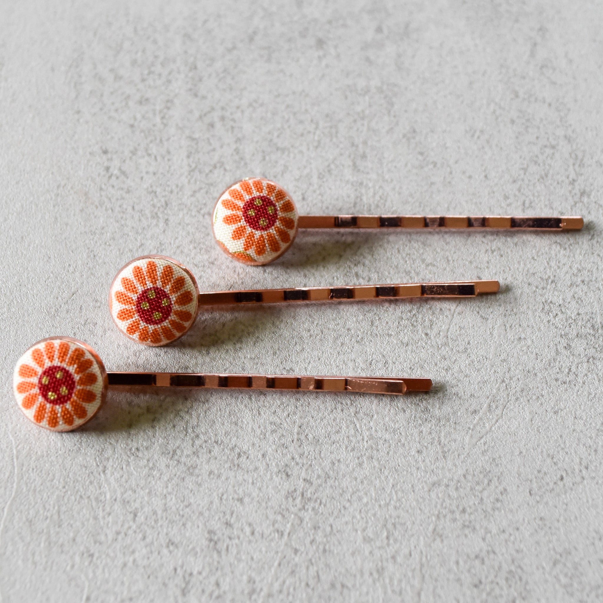 Creamsicle Cutie Bobby Pins