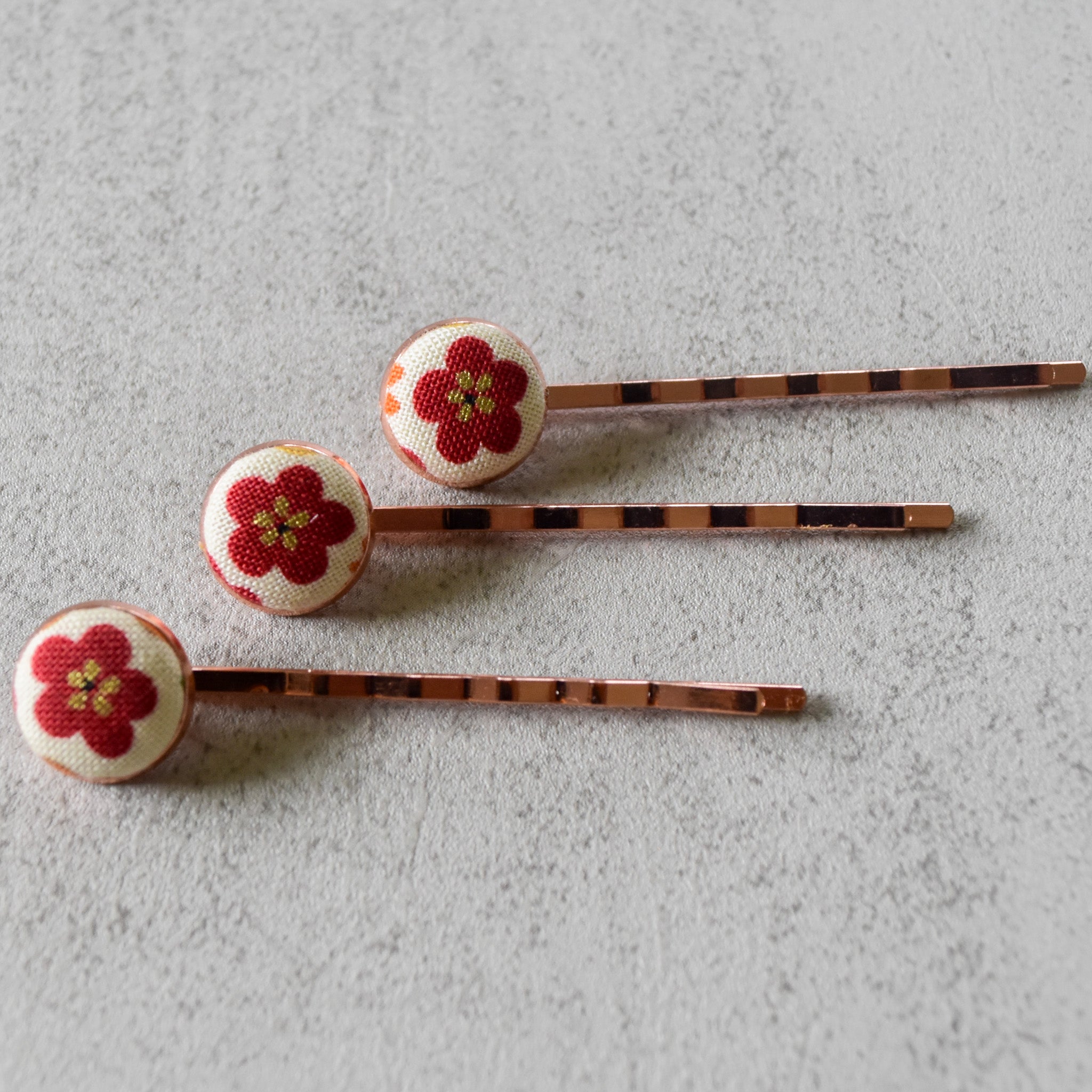 Creamsicle Cutie Bobby Pins