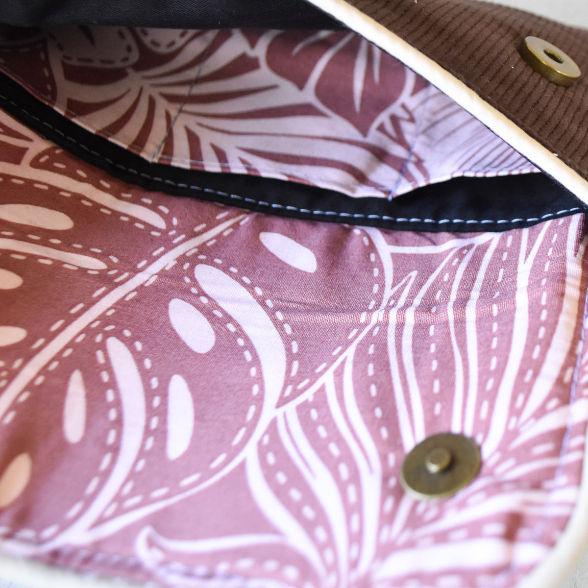 Stitchin' Aloha Kealia Clutch Wallet