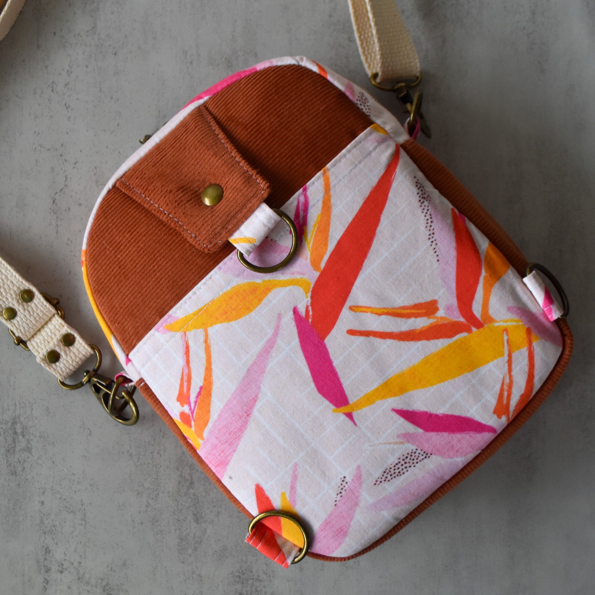 Tickled Pink BoP Pihea Sling Bag