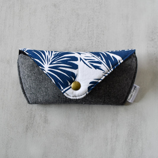 Blue Hawaii Glasses Case