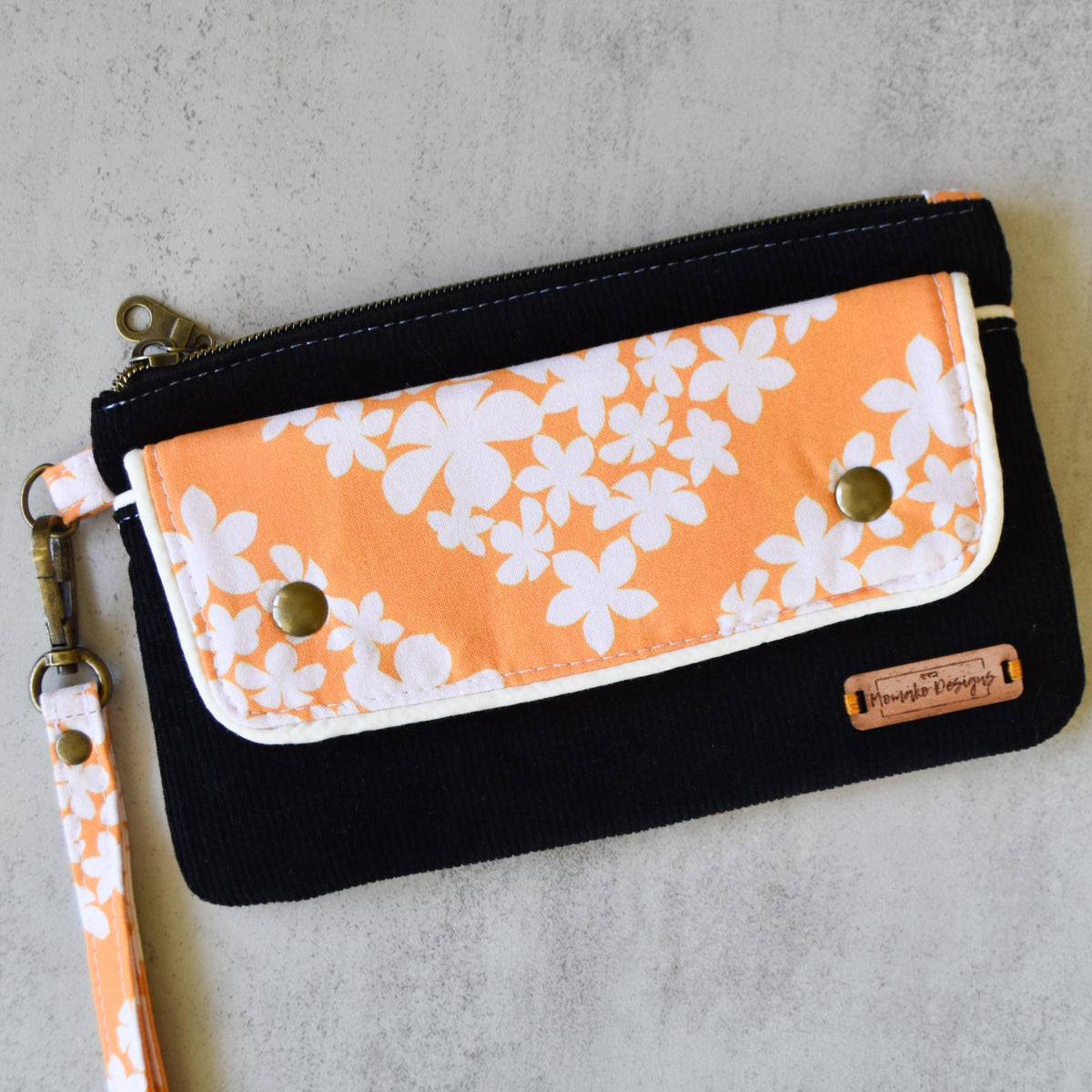 Dawn Breakers Kealia Clutch Wallet