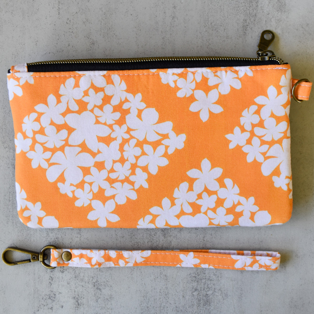Dawn Breakers Kealia Clutch Wallet