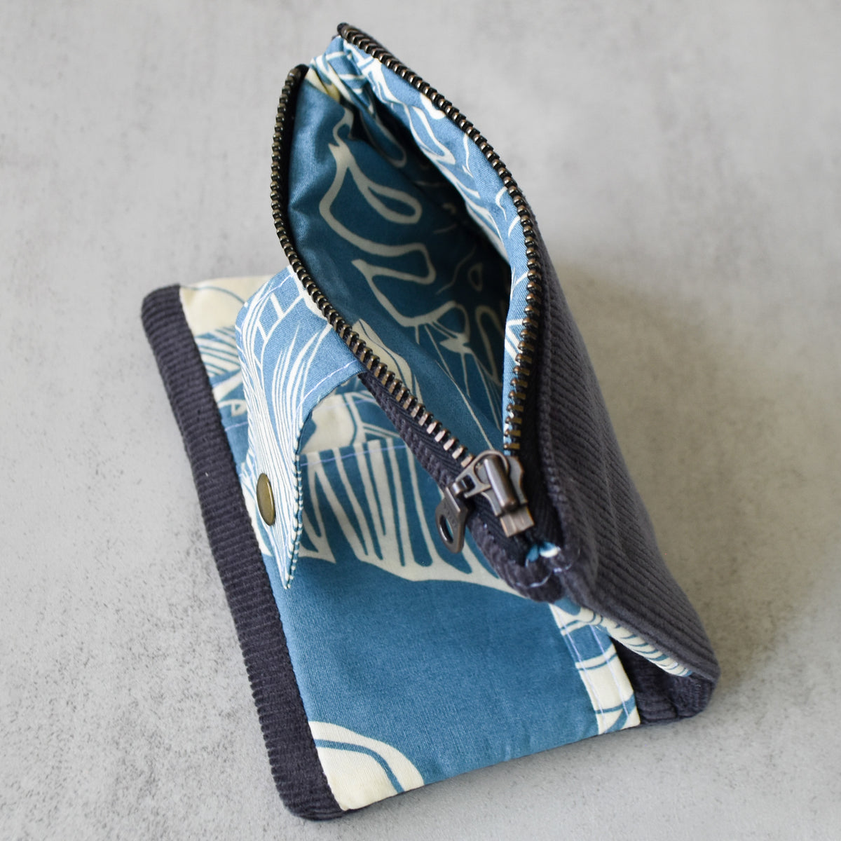 Powdered Palms Waimea Wallet