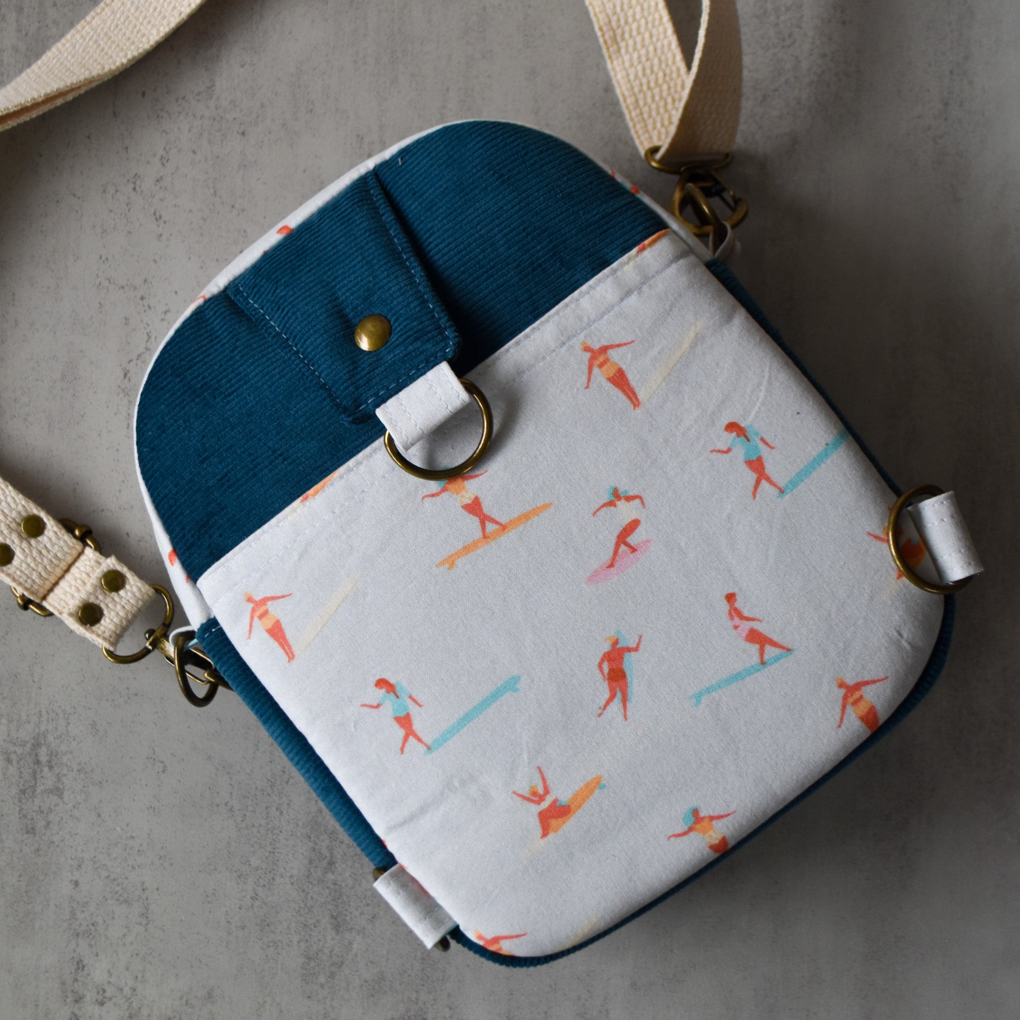 White Wash Pihea Sling Bag