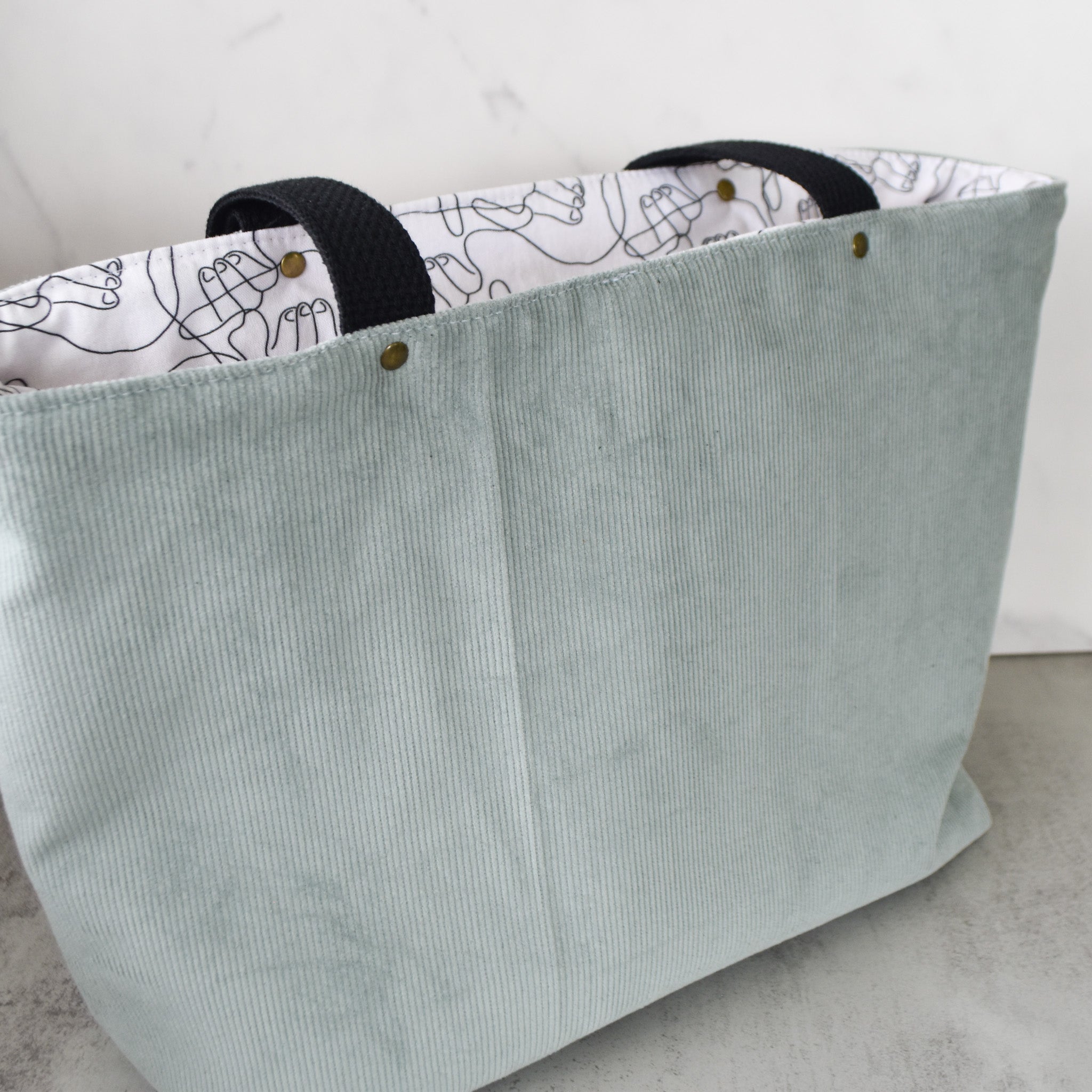 Shaka Brah Tunnels Tote