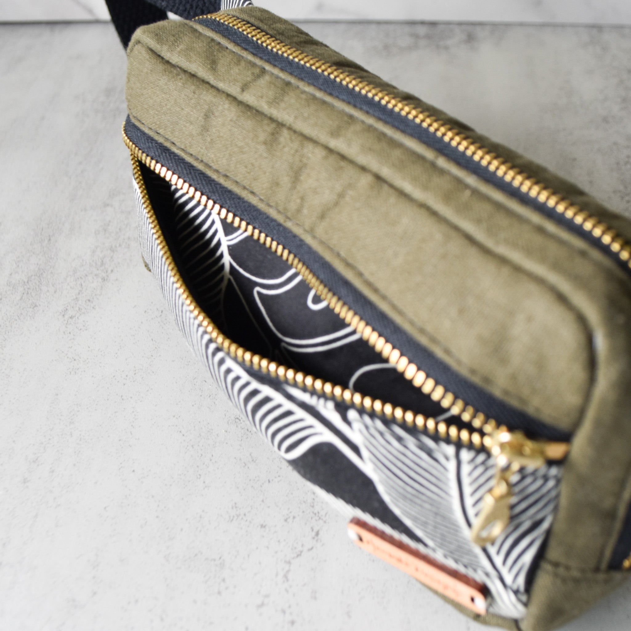 Tropic In Ink Kukui Fanny Pack