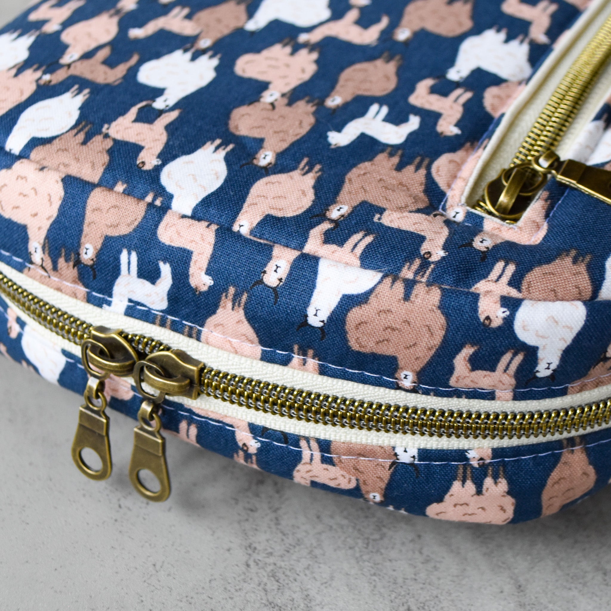 Drama Fo' Yo Baby Llama Pihea Sling Bag