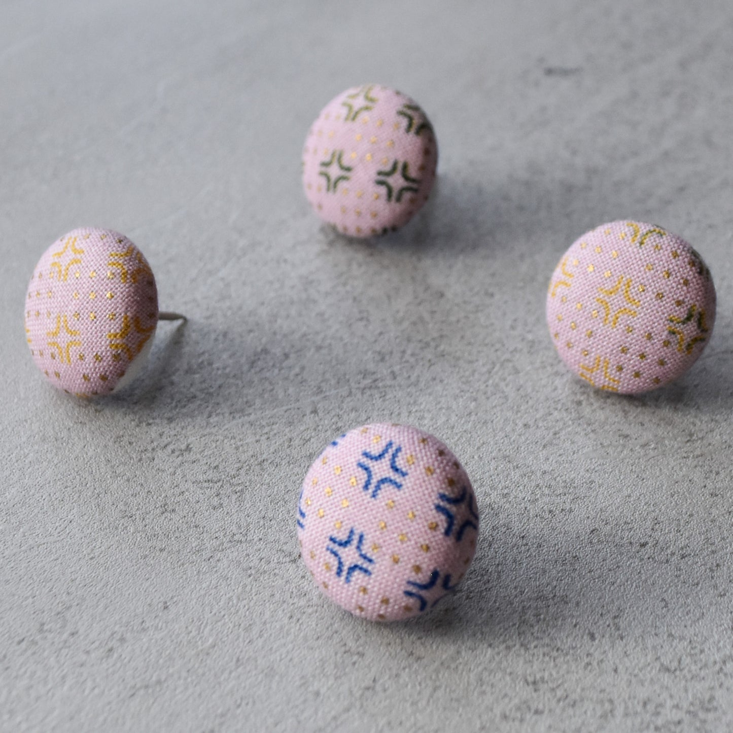 Pink Rainbow Push Pins