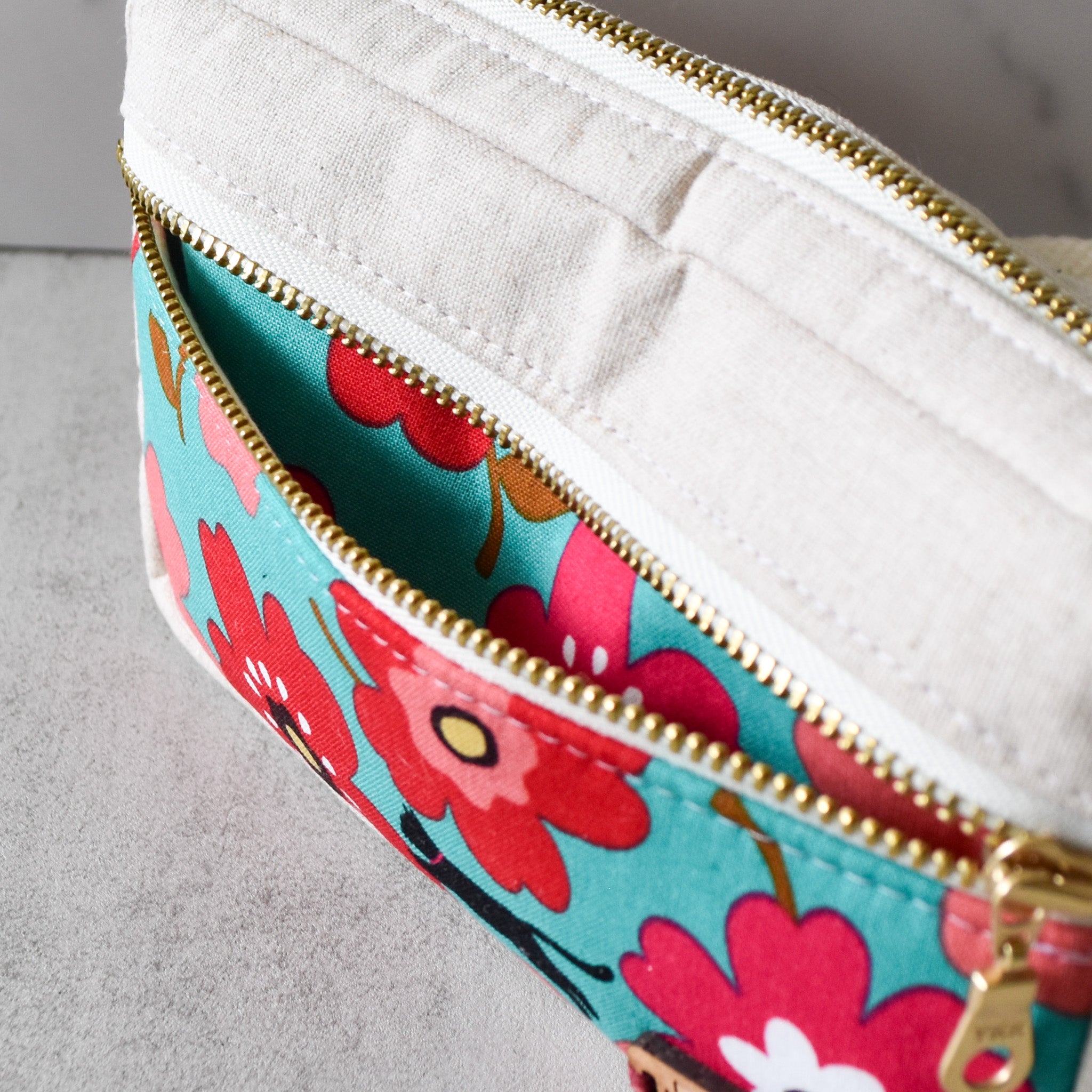 Feline Fine Kukui Fanny Pack