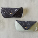 Hibiscus Noir Glasses Case