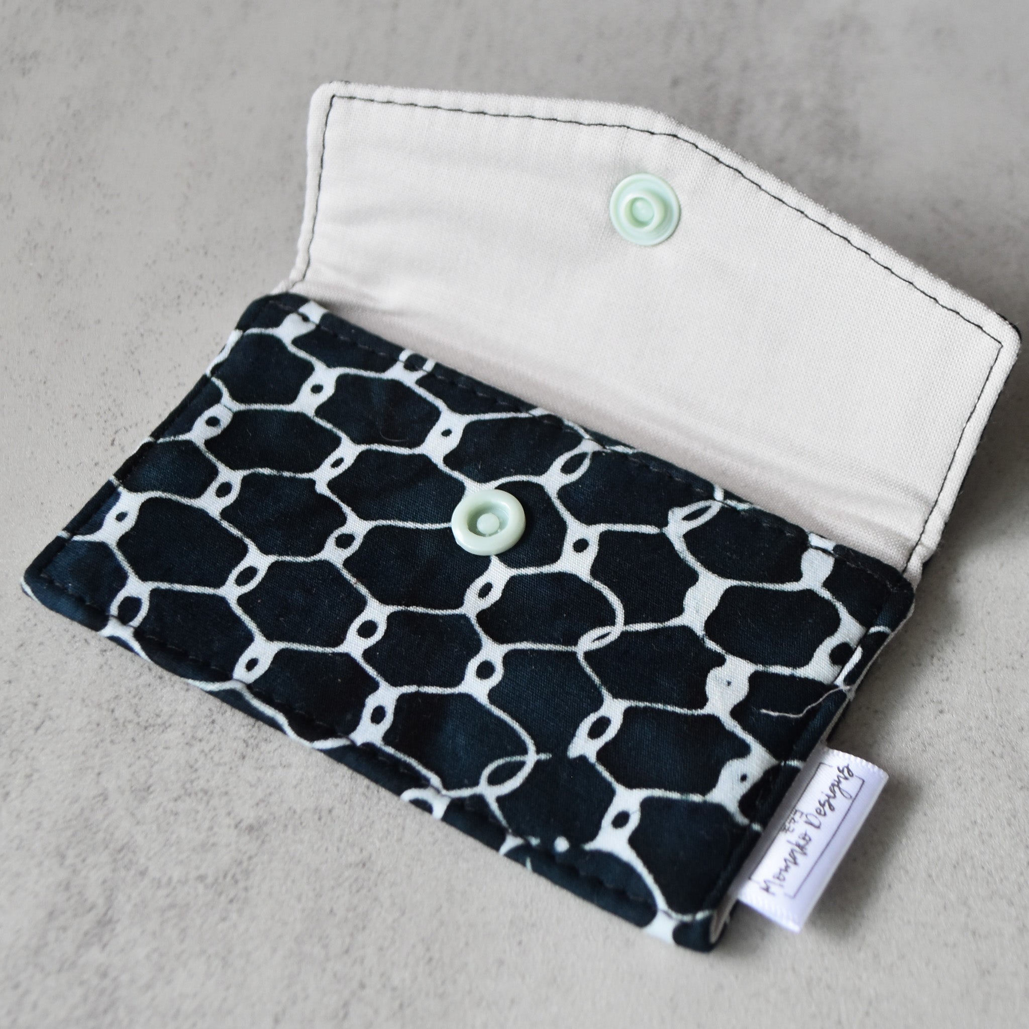 Ripples Card Holder