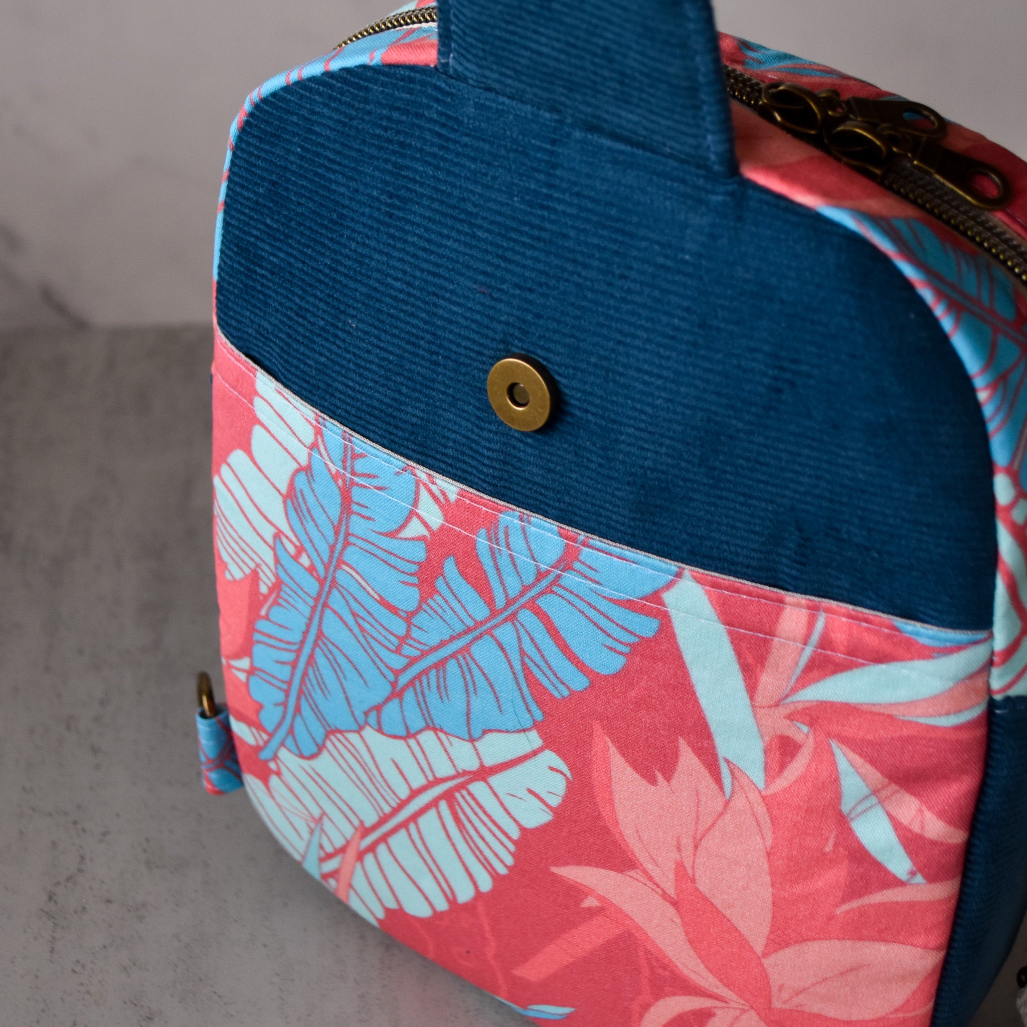 Pink Panther Pihea Sling Bag