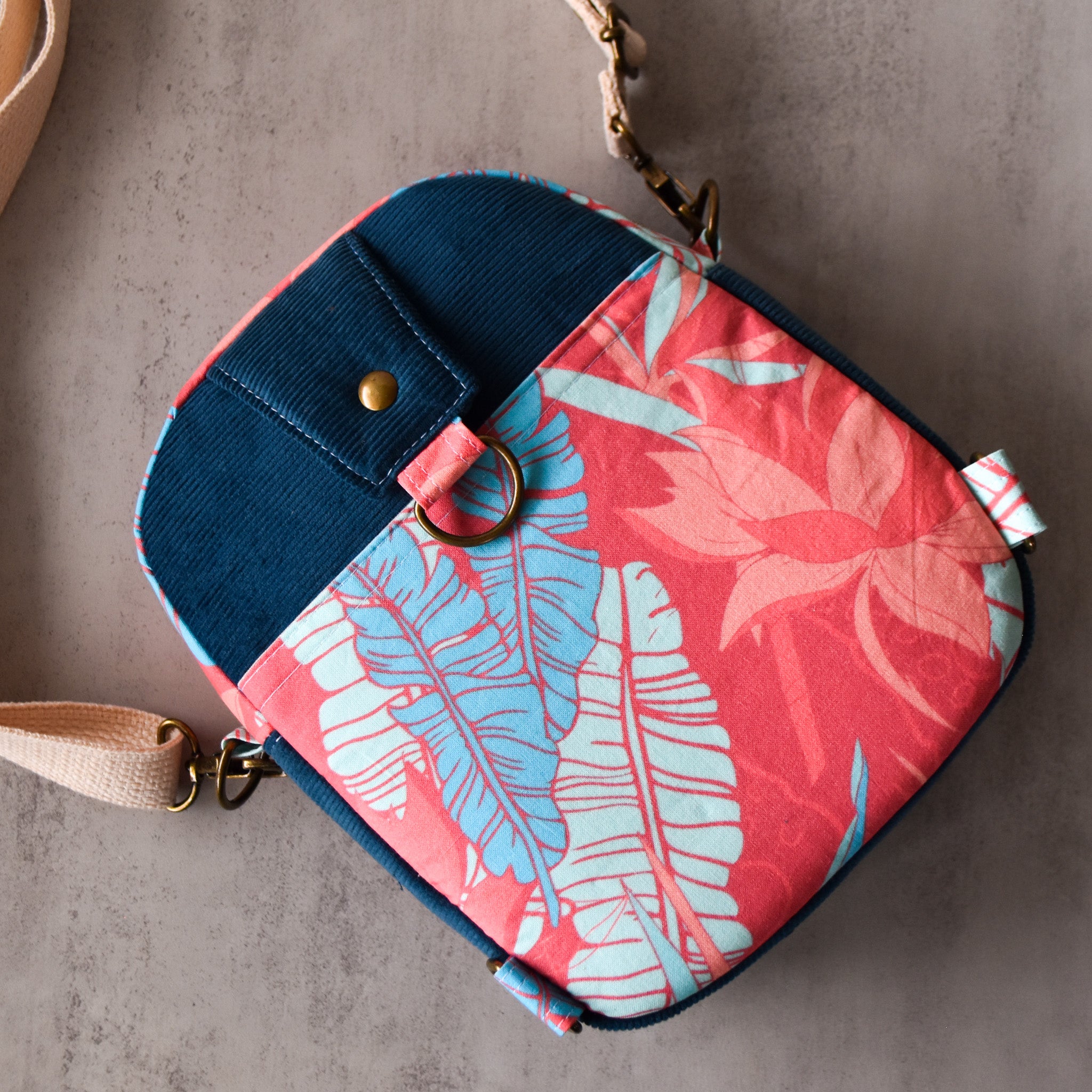 Pink Panther Pihea Sling Bag