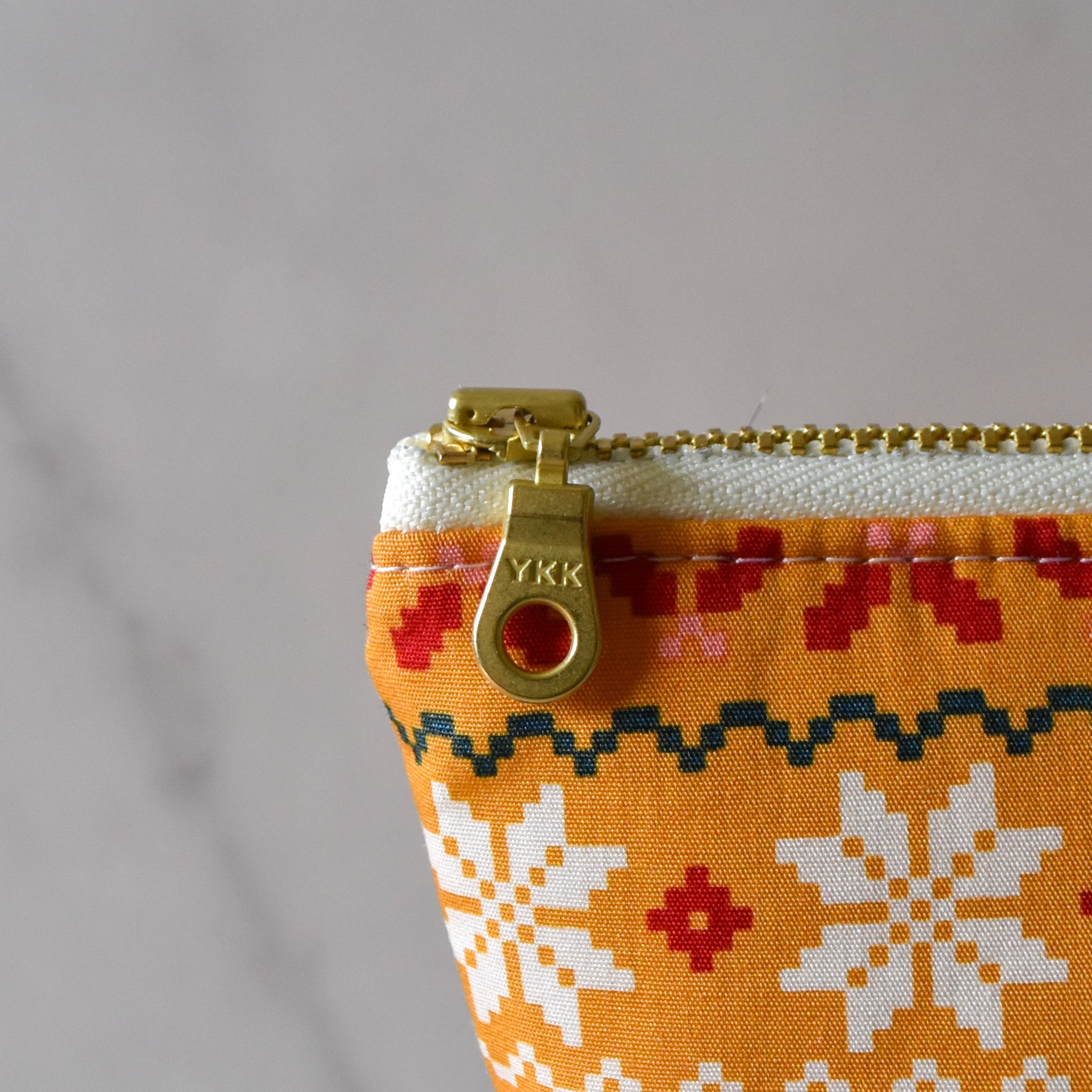 Funky Sweater Hapa Bag