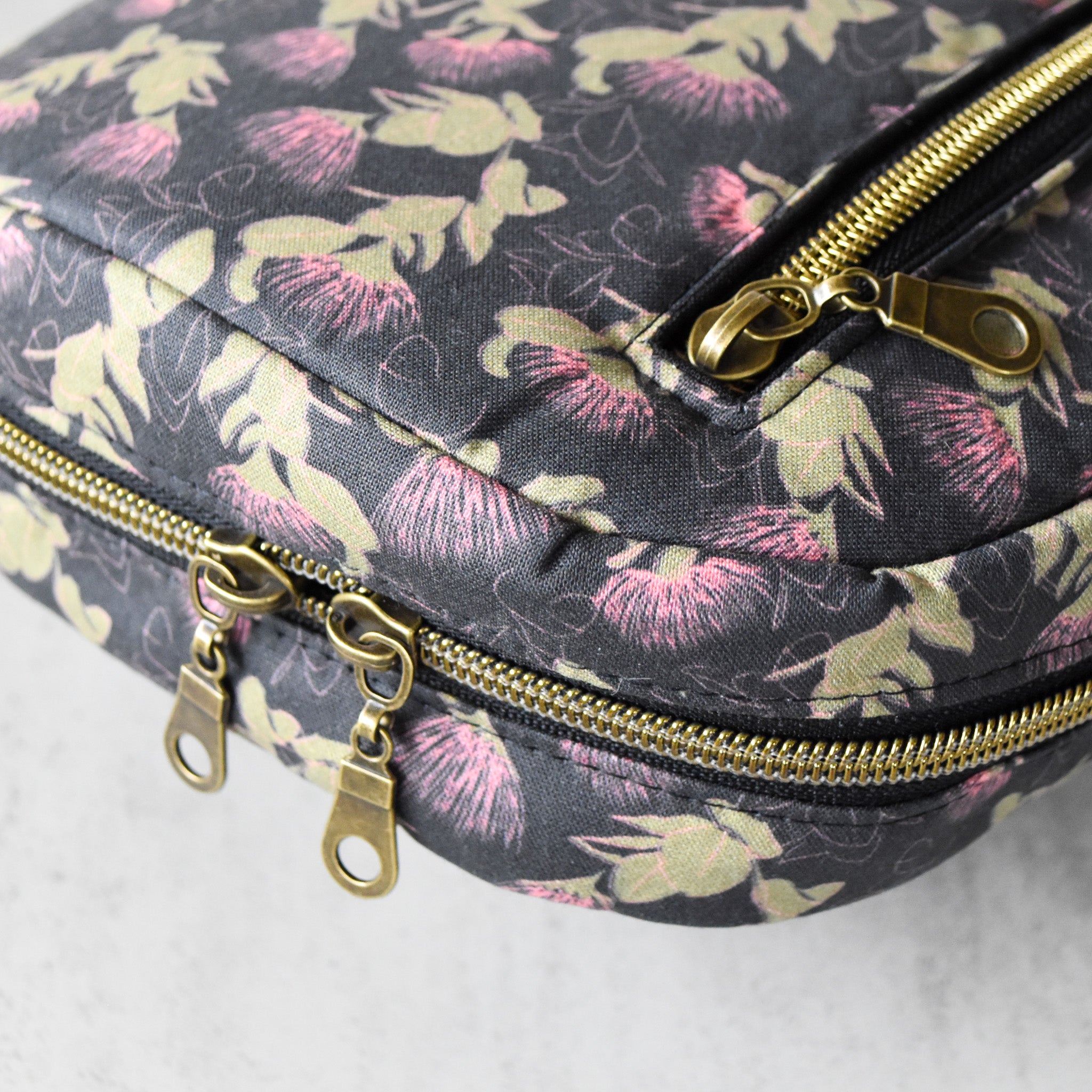 'Ohi'a Lehua Pihea Sling Bag