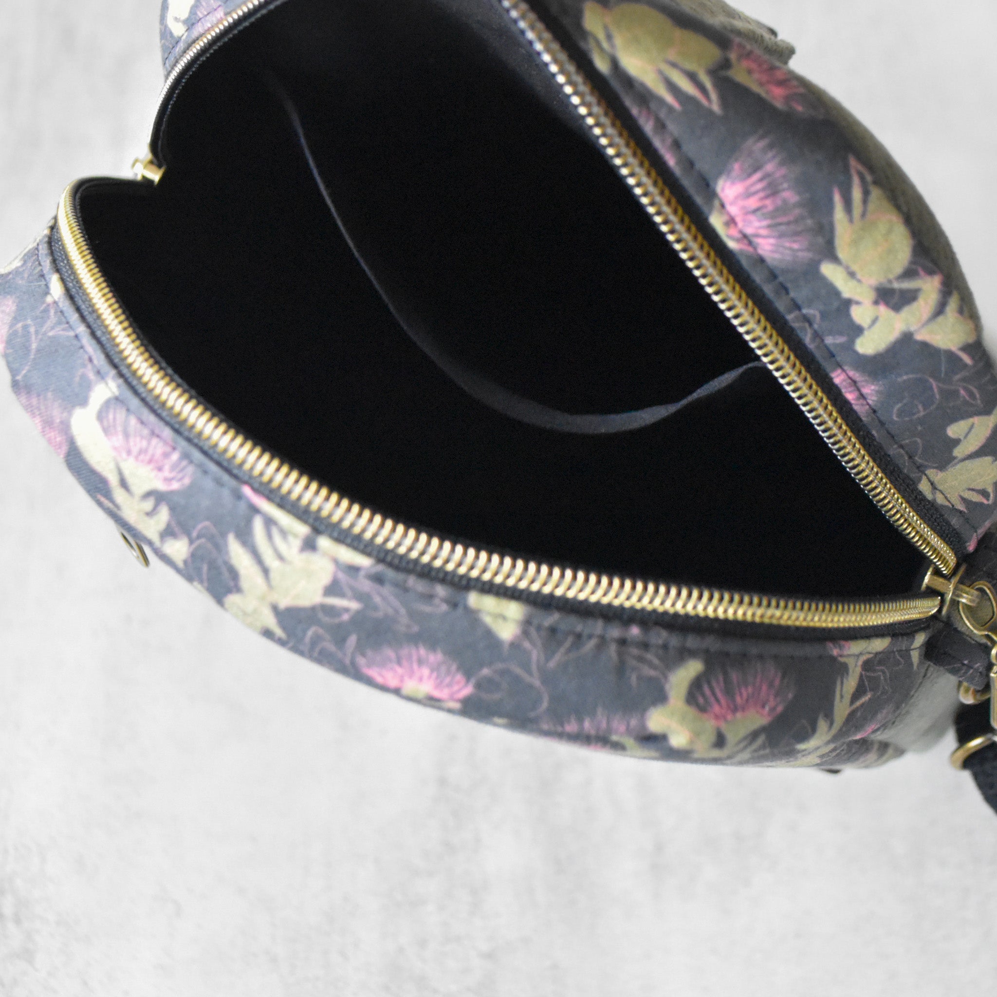 'Ohi'a Lehua Pihea Sling Bag