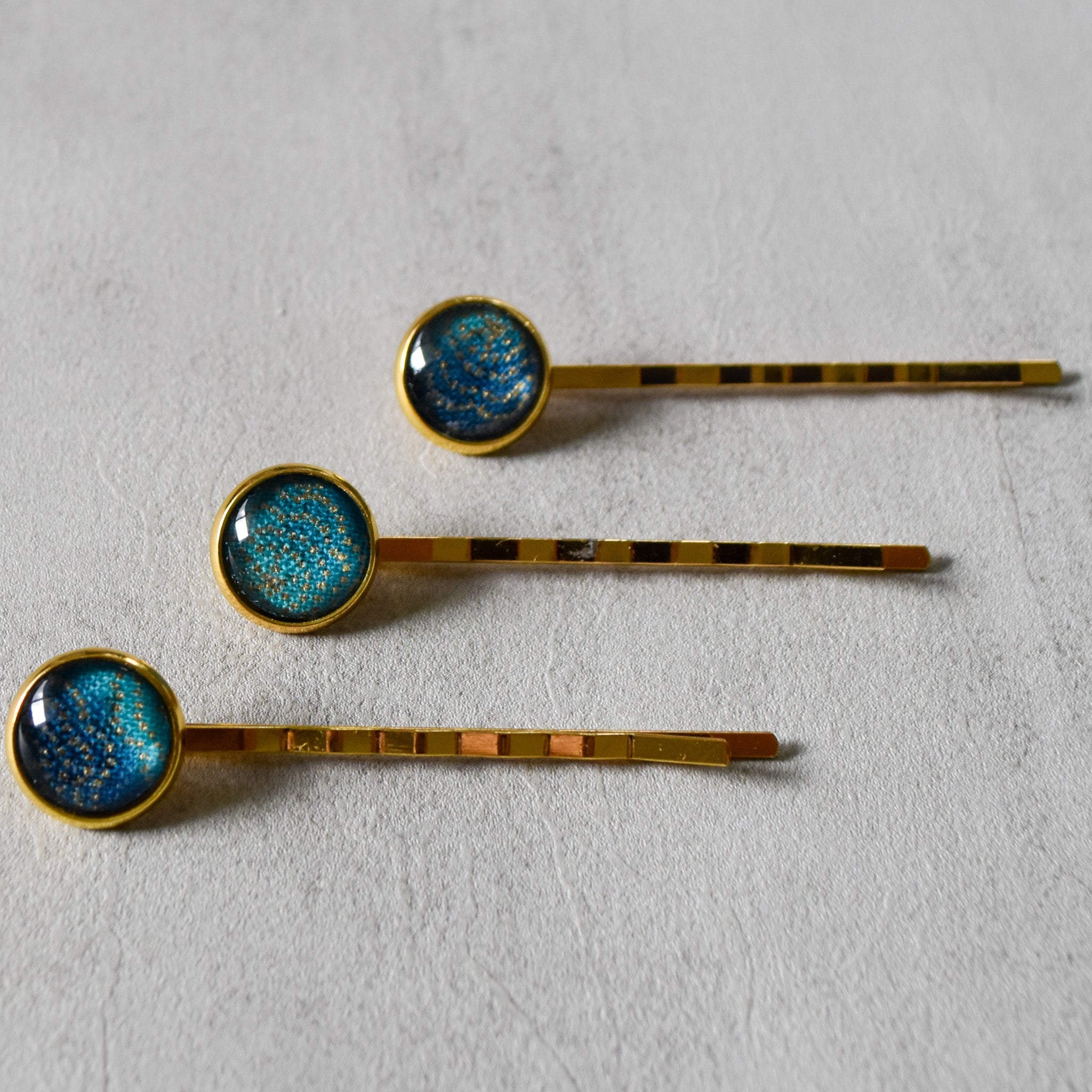 Shore Thing Bobby Pins