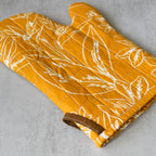 Break The Gold Oven Mitt