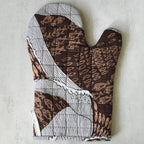 Stay Fluid Oven Mitt