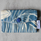 Powdered Palms Card Holder