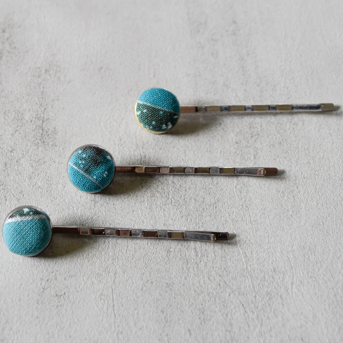 Absolutely Marble-ous Bobby Pins