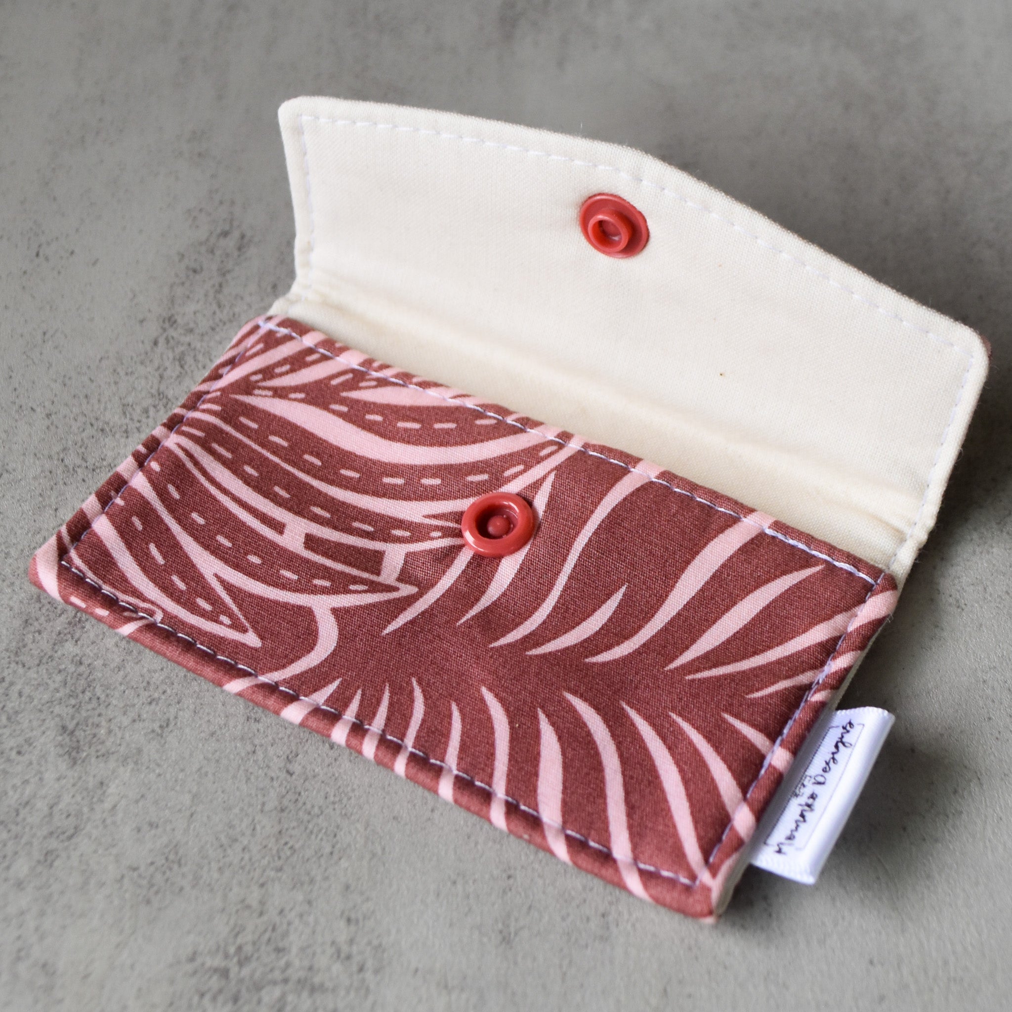 Stitchin' Aloha Card Holder