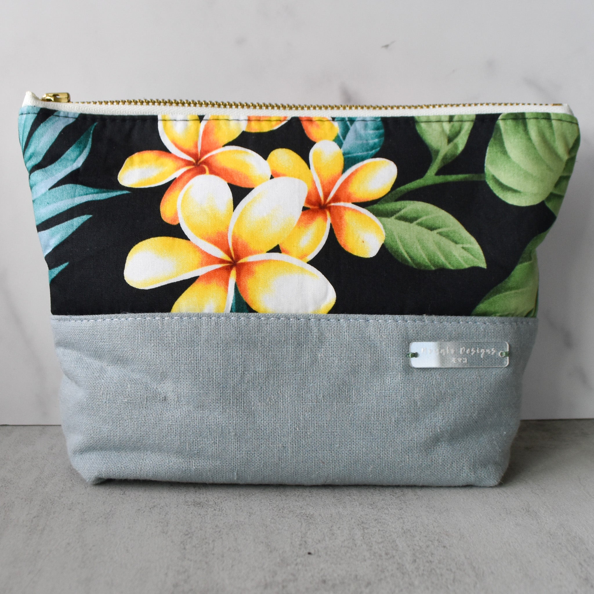 Handmade makeup online bag