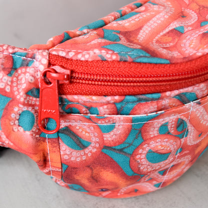 Da Tako Fanny Pack