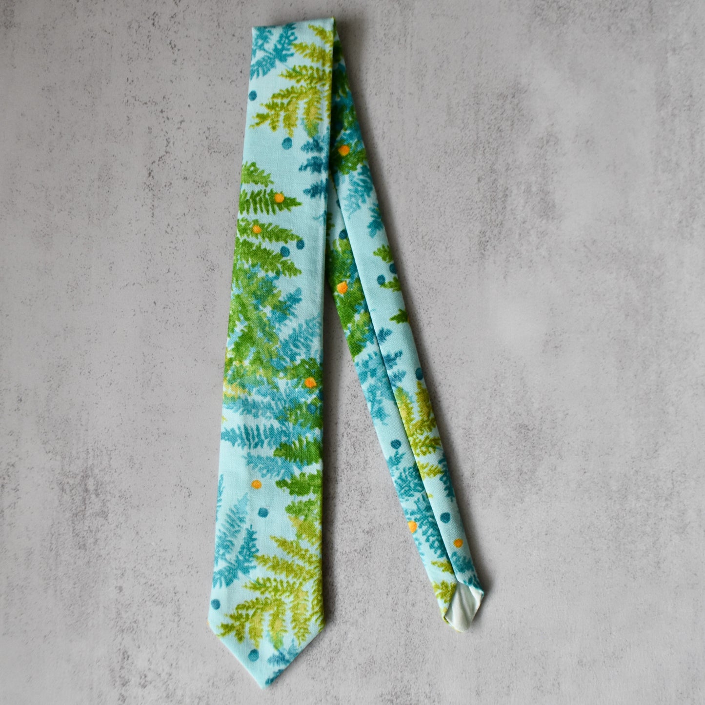 Fern Gully Keiki Tie