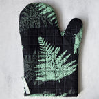 Wild Fern Oven Mitt