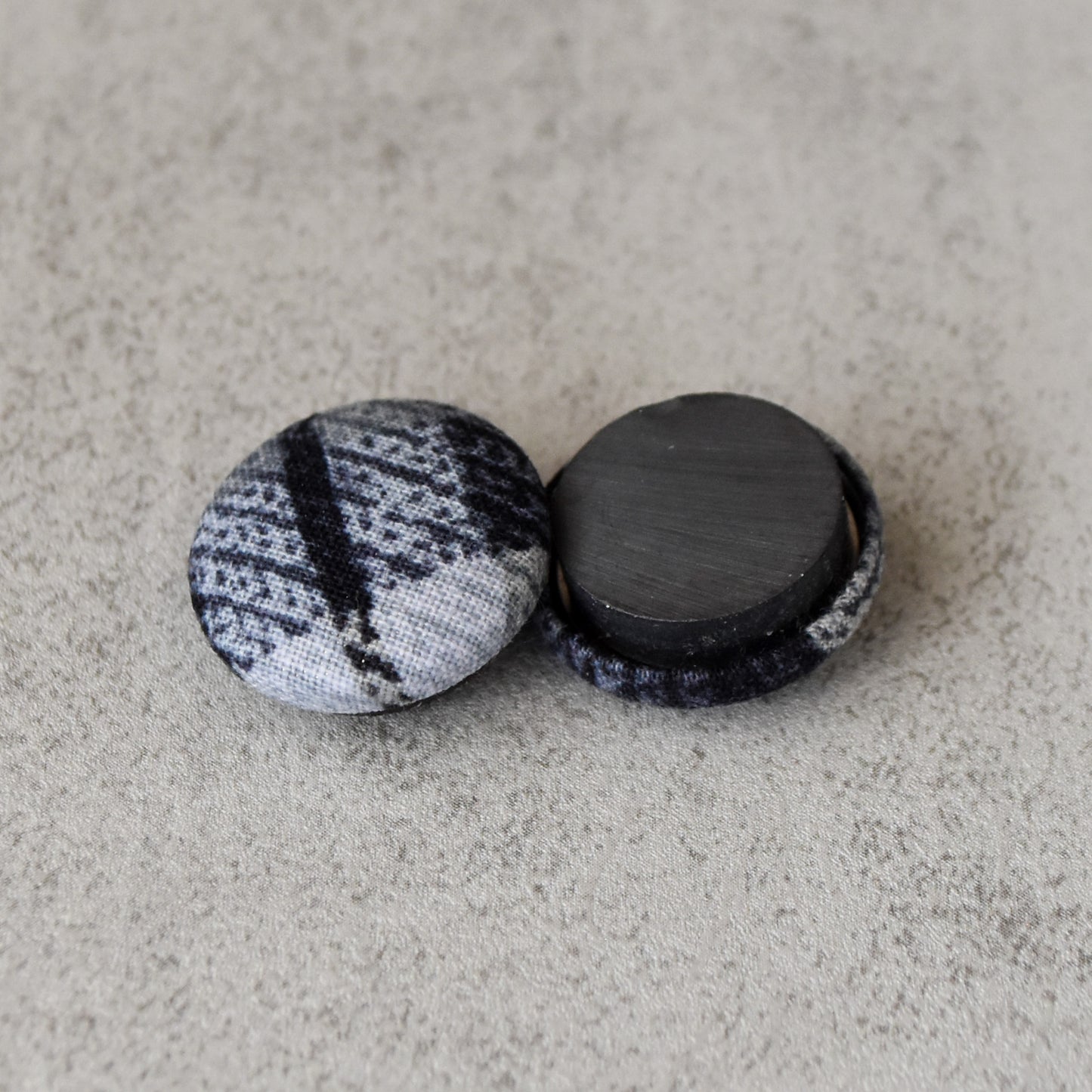 Black Plaid Magnets