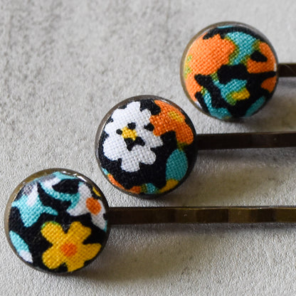 The Basic Flower Bobby Pins