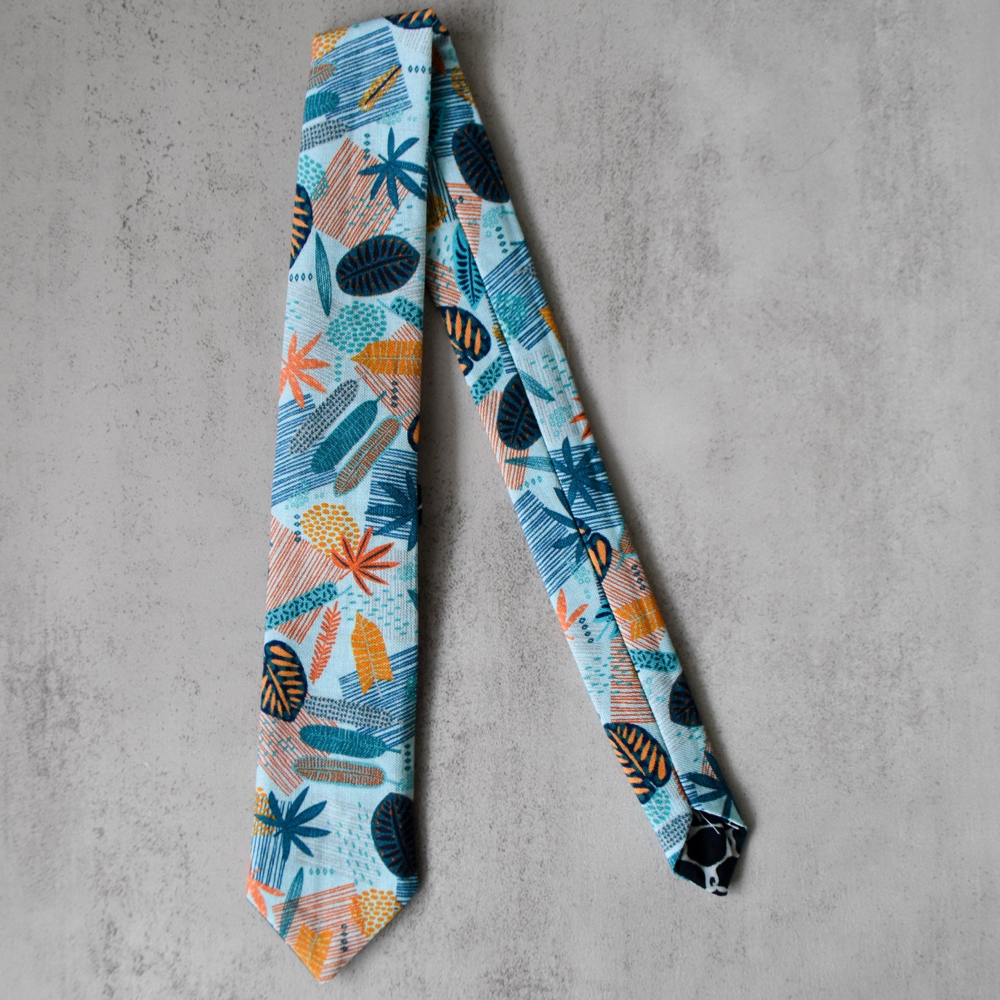 A New Leaf Keiki Tie