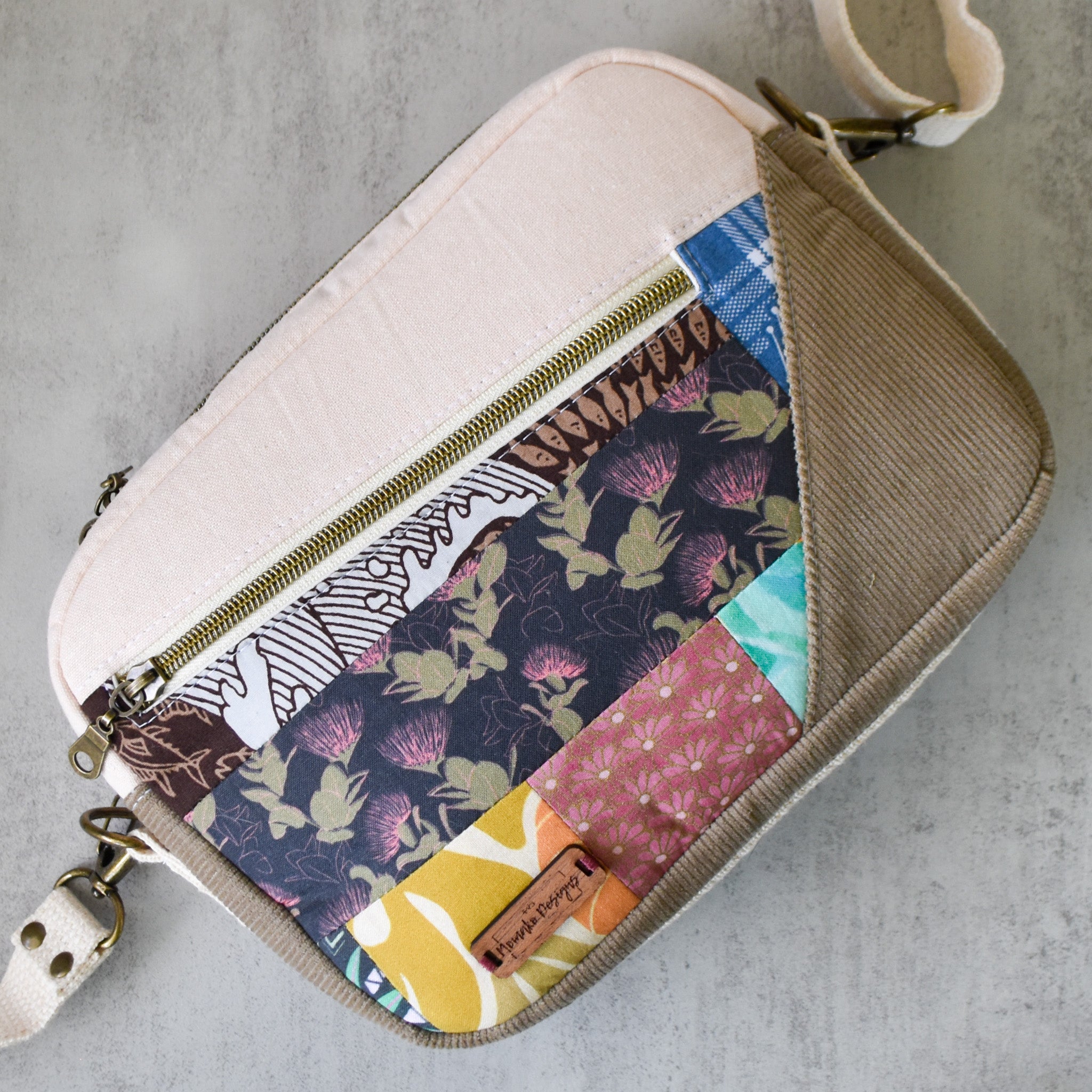 Natural & Acorn Yosegire Bag