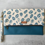 Shore Is Something Kalalau Wristlet Bag