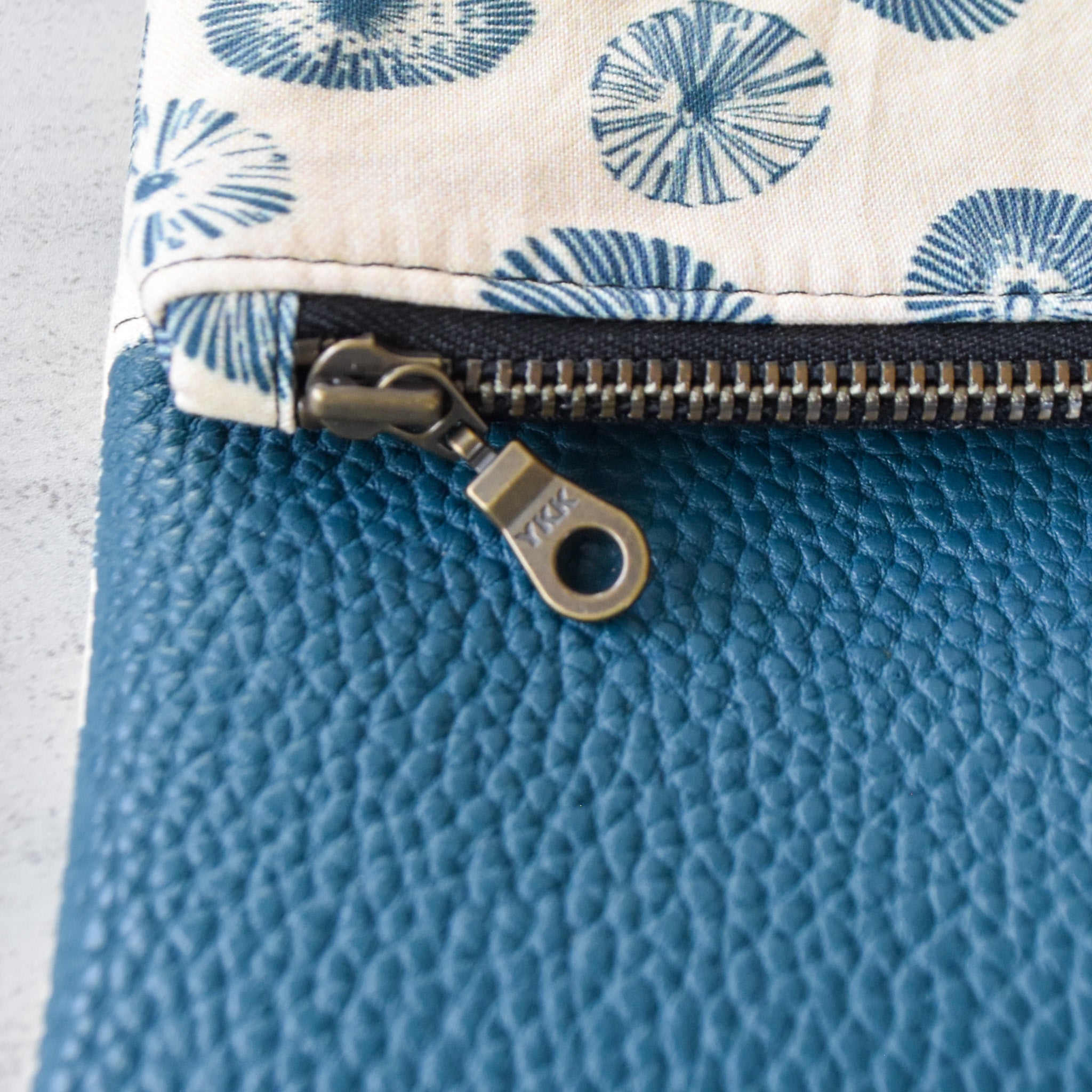 Shore Is Something Kalalau Wristlet Bag